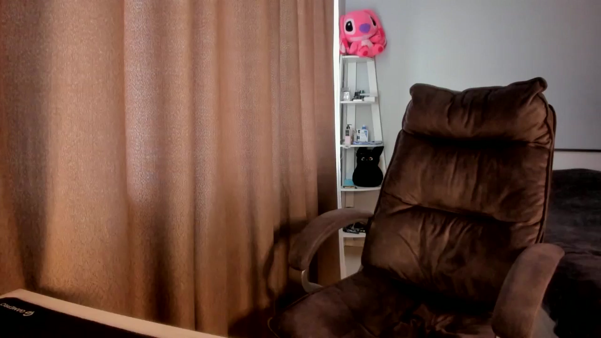 Gallery image thumbnail from Iam_Sasha's myfreecams stream on, 02/26/2026, 12:45 image 6 of 20