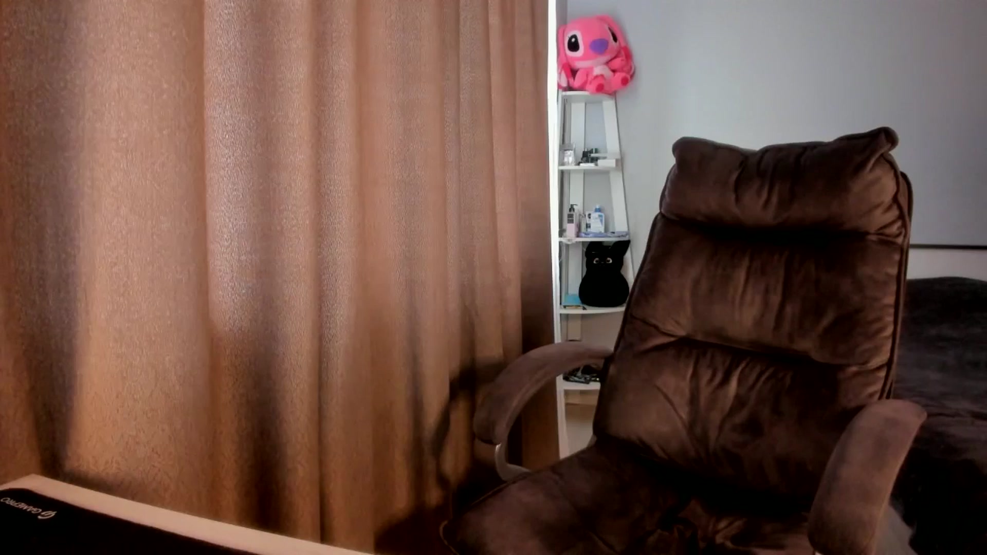 Gallery image thumbnail from Iam_Sasha's myfreecams stream on, 02/26/2026, 12:45 image 3 of 20