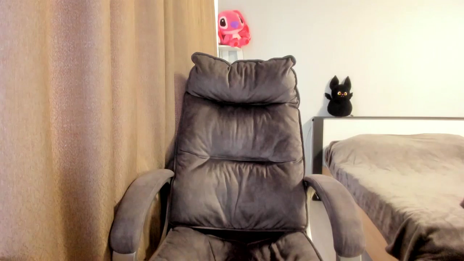 Gallery image thumbnail from Iam_Sasha's myfreecams stream on, 03/03/2026, 13:51 image 12 of 20