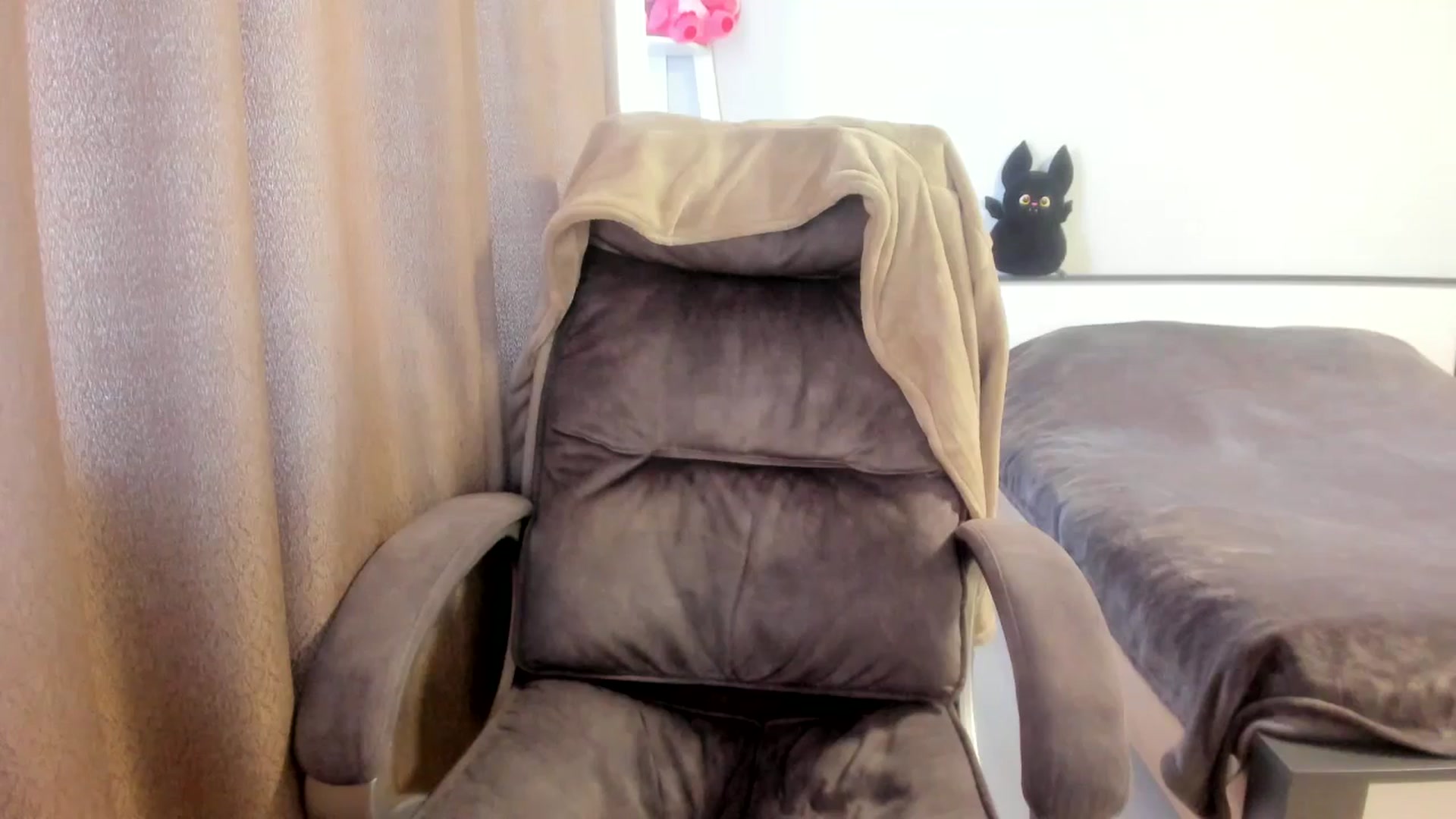 Gallery image thumbnail from Iam_Sasha's myfreecams stream on, 03/04/2026, 11:11 image 7 of 20