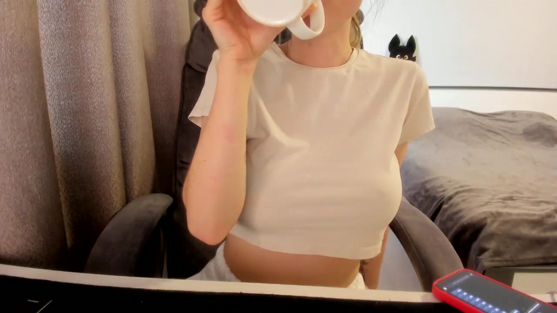 Gallery image thumbnail from Iam_Sasha's myfreecams stream on, 03/05/2026, 11:15 image 12 of 20