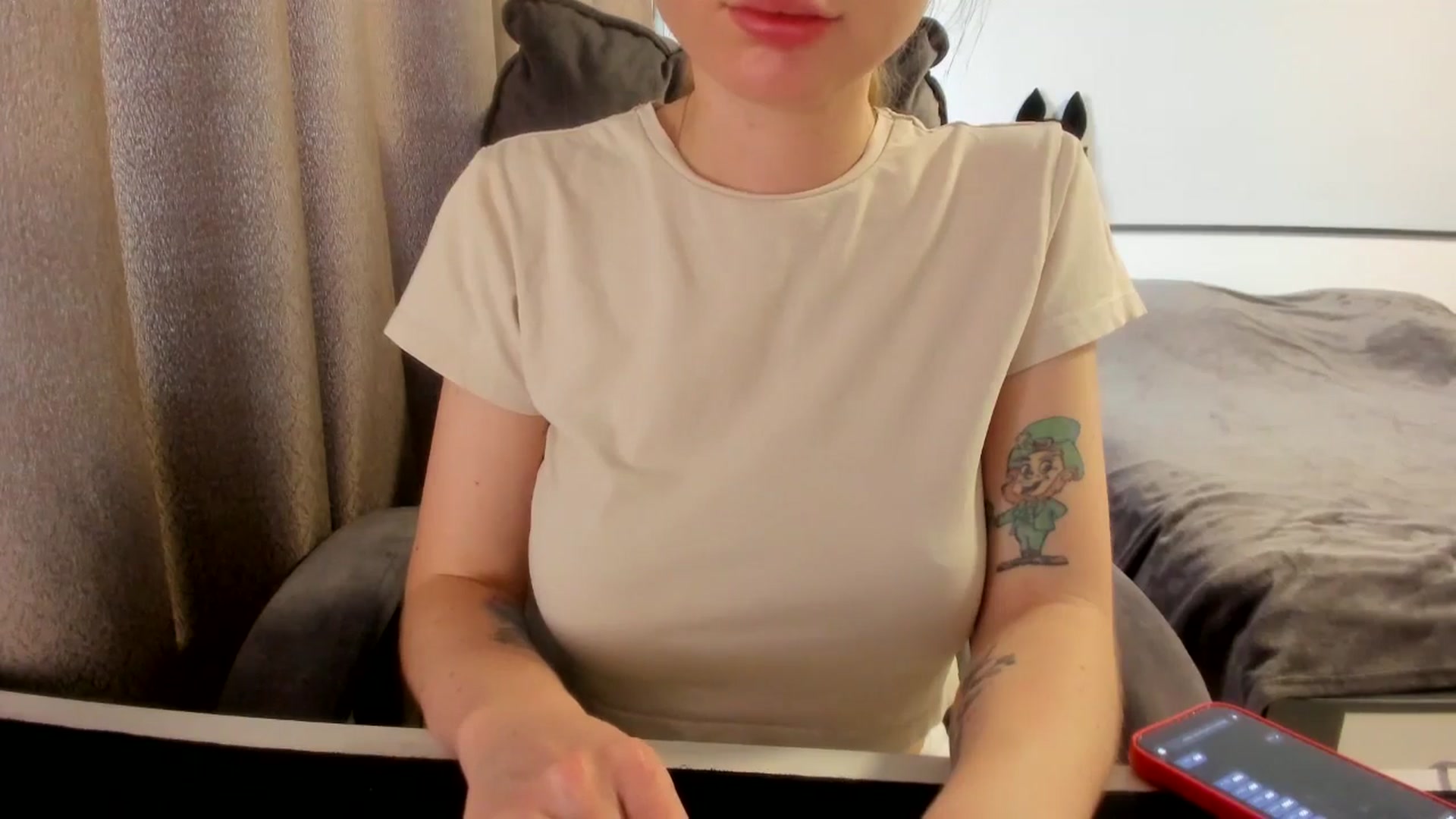 Gallery image thumbnail from Iam_Sasha's myfreecams stream on, 03/05/2026, 11:15 image 16 of 20