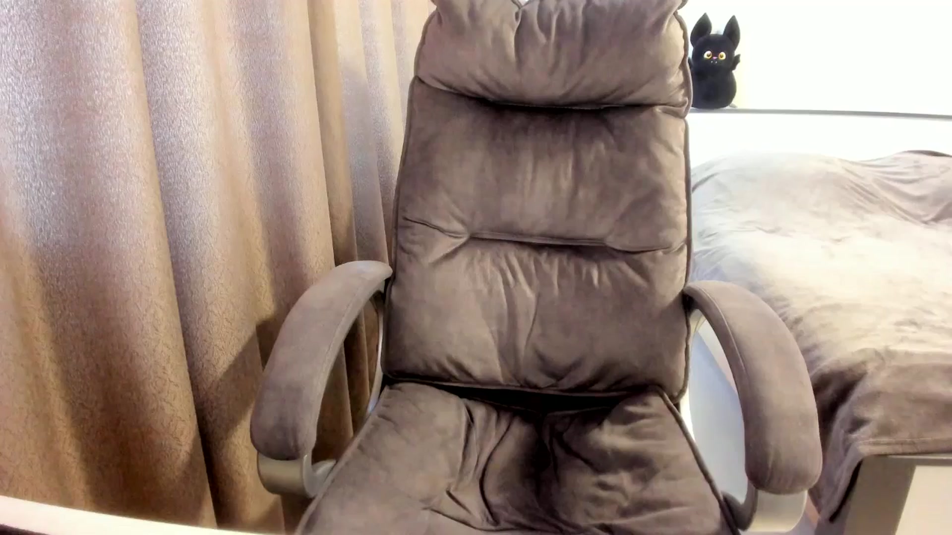Gallery image thumbnail from Iam_Sasha's myfreecams stream on, 03/05/2026, 12:13 image 8 of 20