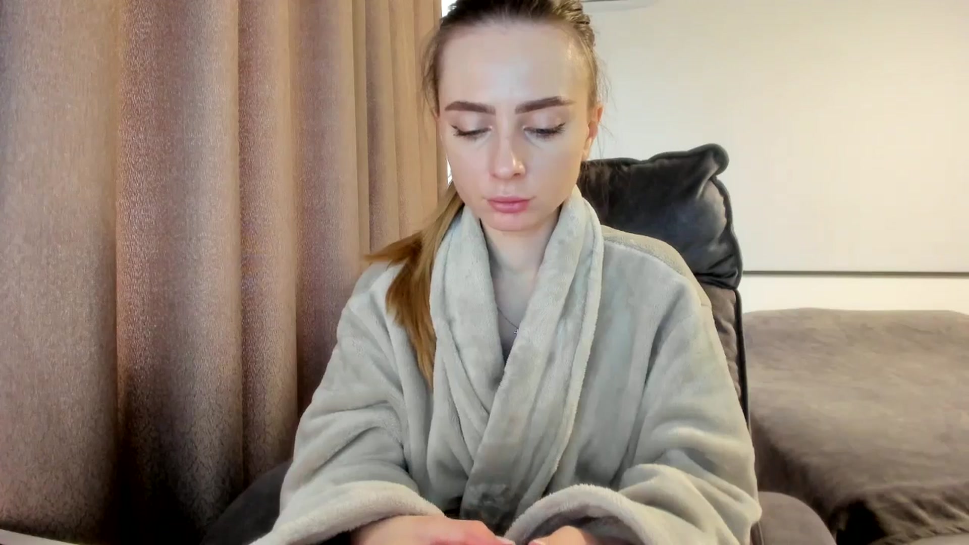 Gallery image thumbnail from Iam_Sasha's myfreecams stream on, 03/06/2026, 09:44 image 4 of 20