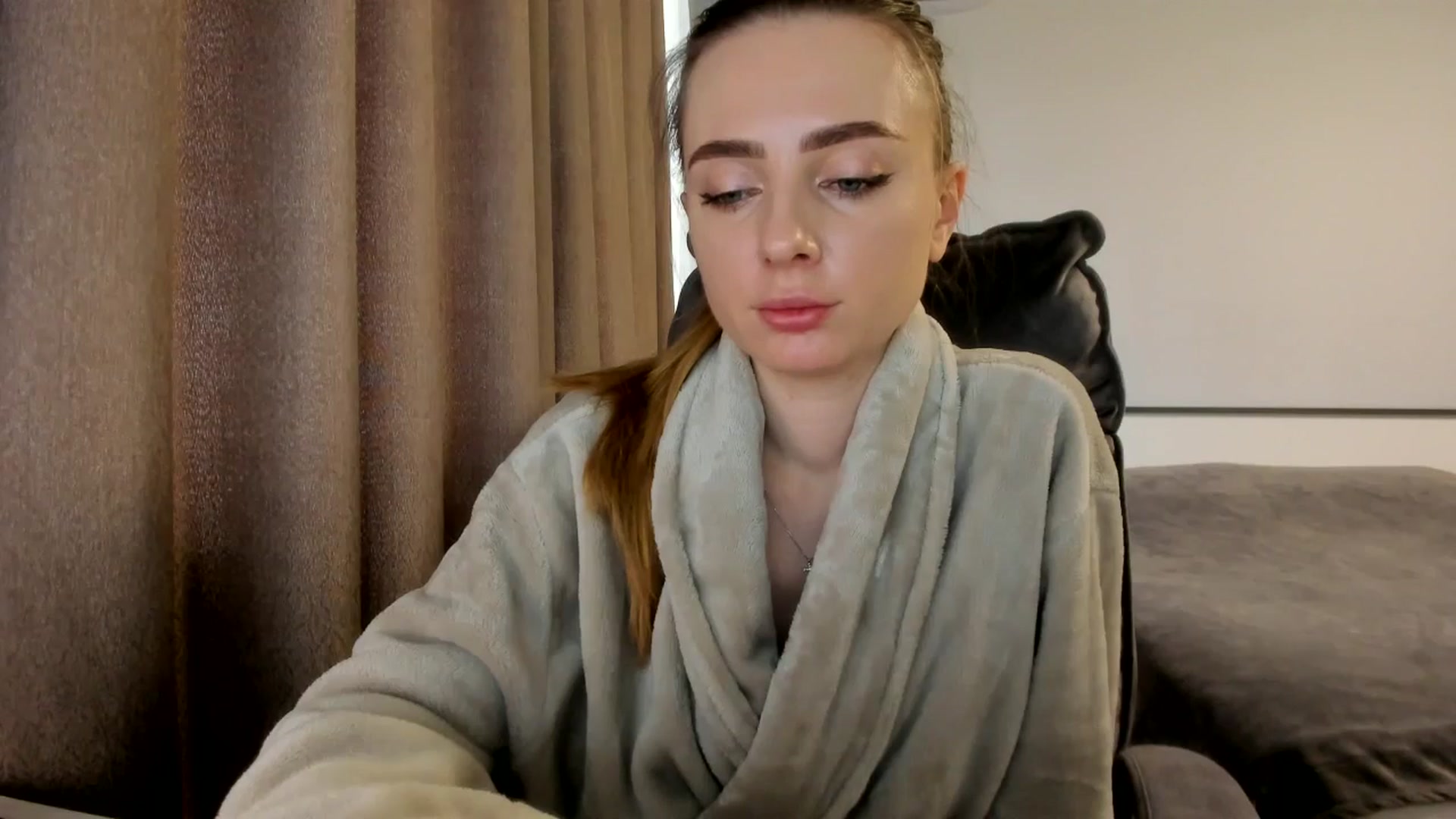 Gallery image thumbnail from Iam_Sasha's myfreecams stream on, 03/06/2026, 09:44 image 7 of 20