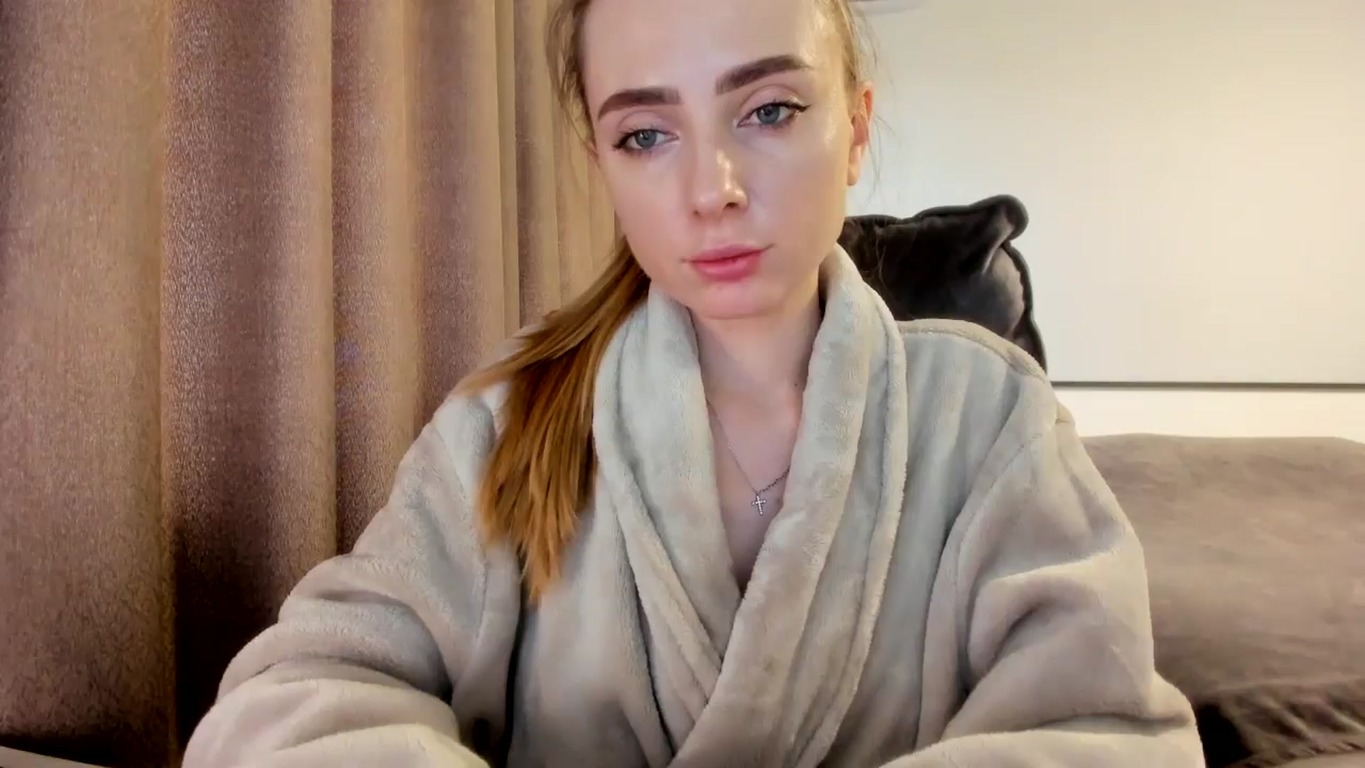 Gallery image thumbnail from Iam_Sasha's myfreecams stream on, 03/06/2026, 09:44 image 9 of 20