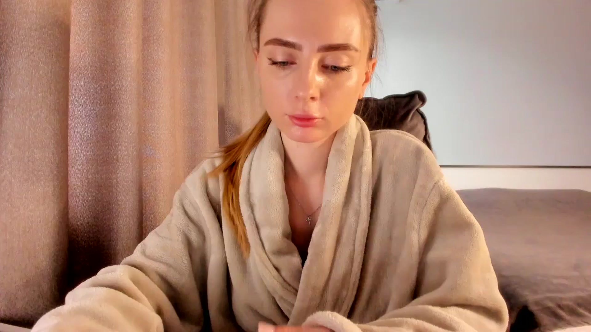 Gallery image thumbnail from Iam_Sasha's myfreecams stream on, 03/06/2026, 09:44 image 11 of 20