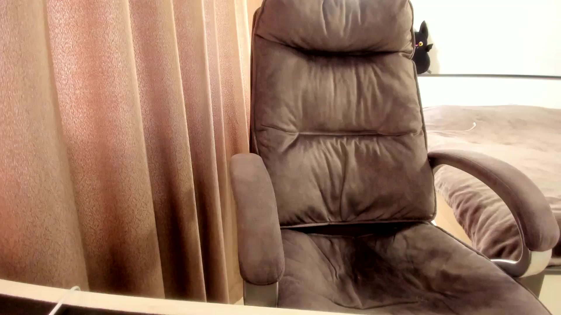 Gallery image thumbnail from Iam_Sasha's myfreecams stream on, 03/09/2026, 14:55 image 4 of 20