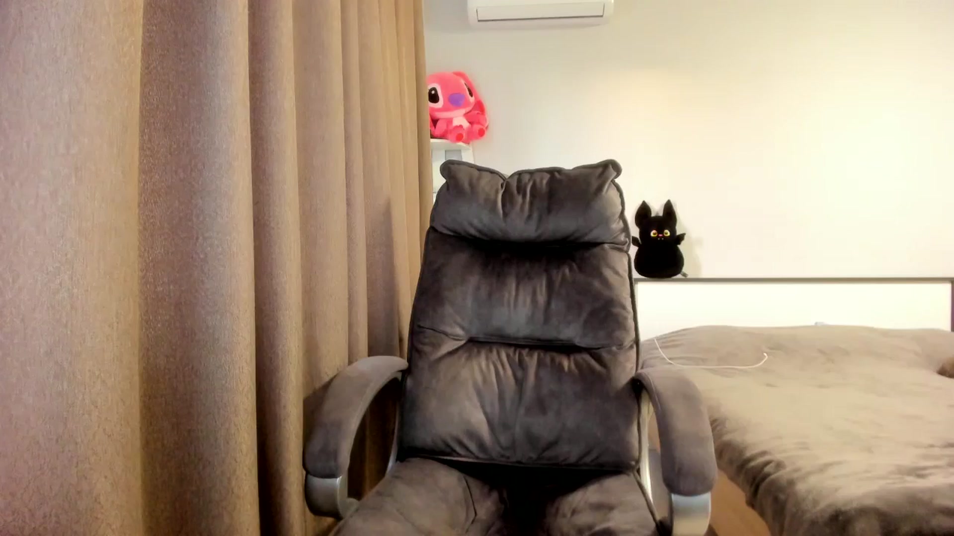 Gallery image thumbnail from Iam_Sasha's myfreecams stream on, 03/09/2026, 15:48 image 13 of 20
