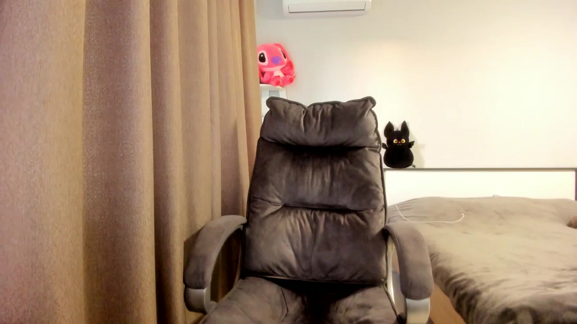 Gallery image thumbnail from Iam_Sasha's myfreecams stream on, 03/09/2026, 15:48 image 12 of 20