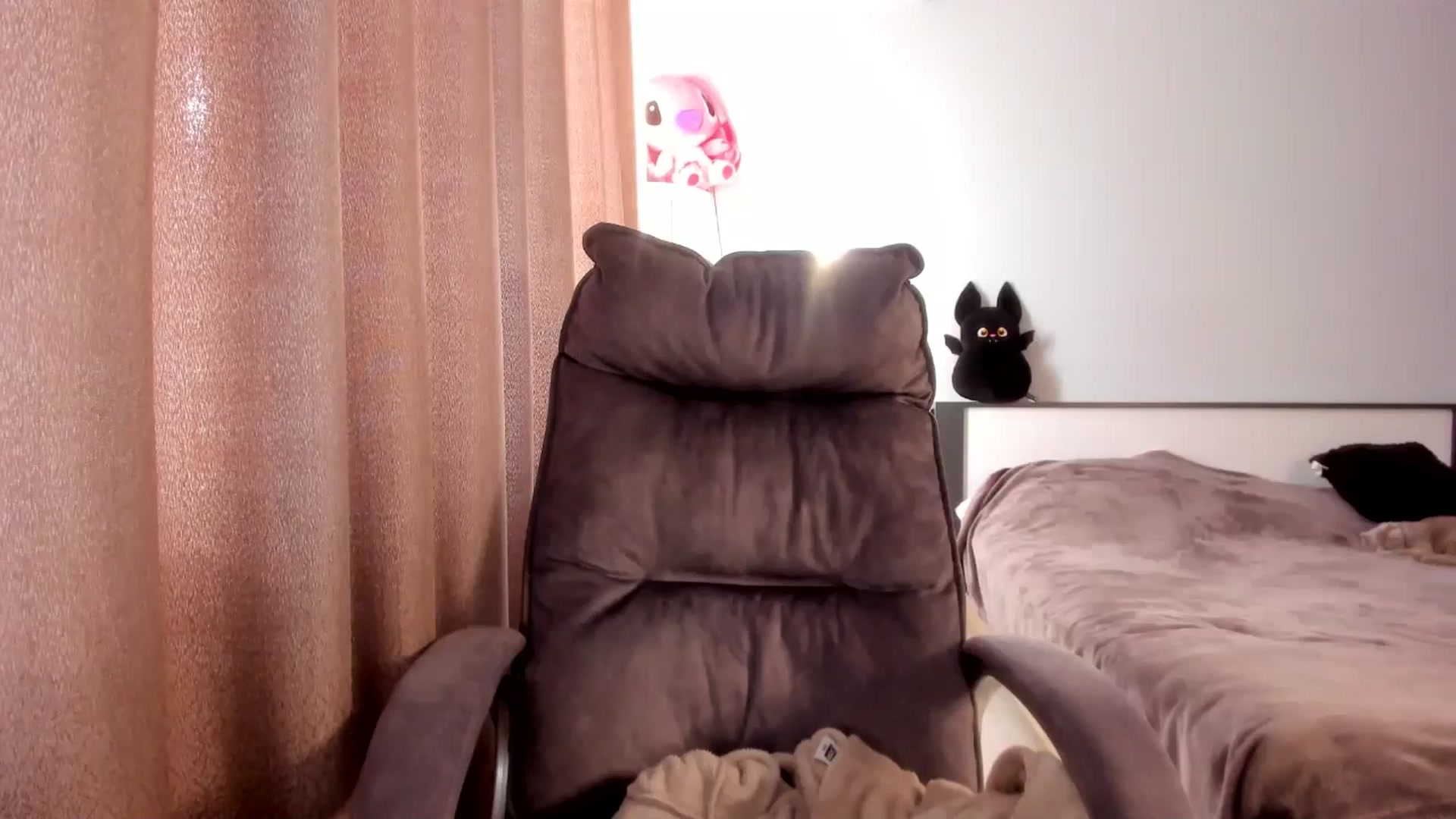 Gallery image thumbnail from Iam_Sasha's myfreecams stream on, 03/10/2026, 15:38 image 3 of 20