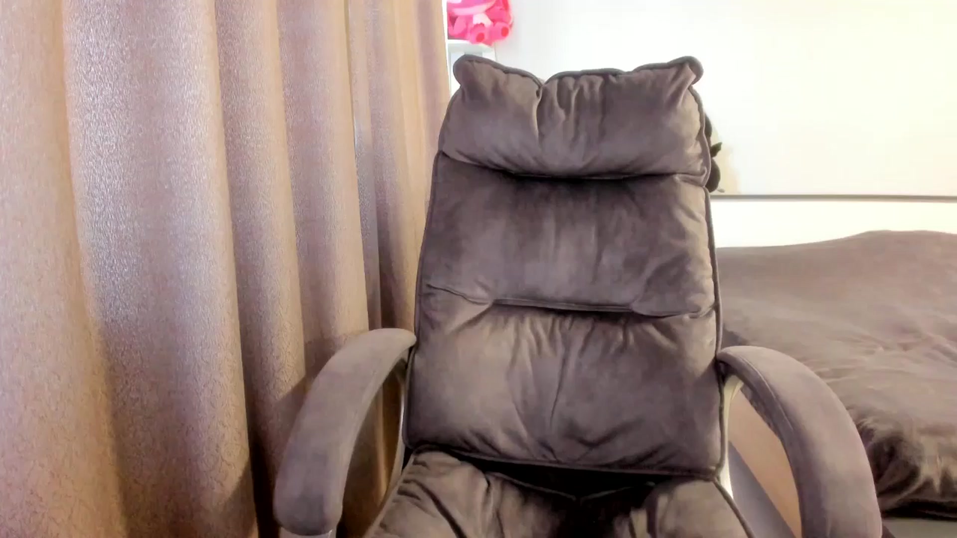 Gallery image thumbnail from Iam_Sasha's myfreecams stream on, 03/12/2026, 10:53 image 9 of 20