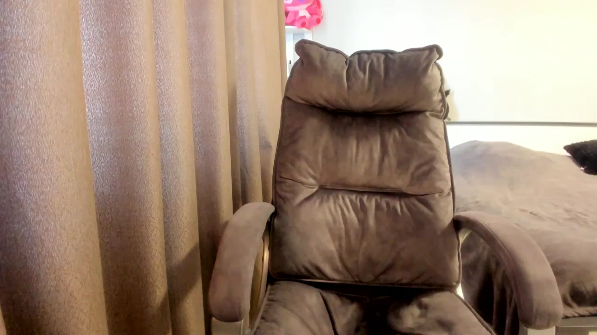 Gallery image thumbnail from Iam_Sasha's myfreecams stream on, 03/13/2026, 08:52 image 13 of 20