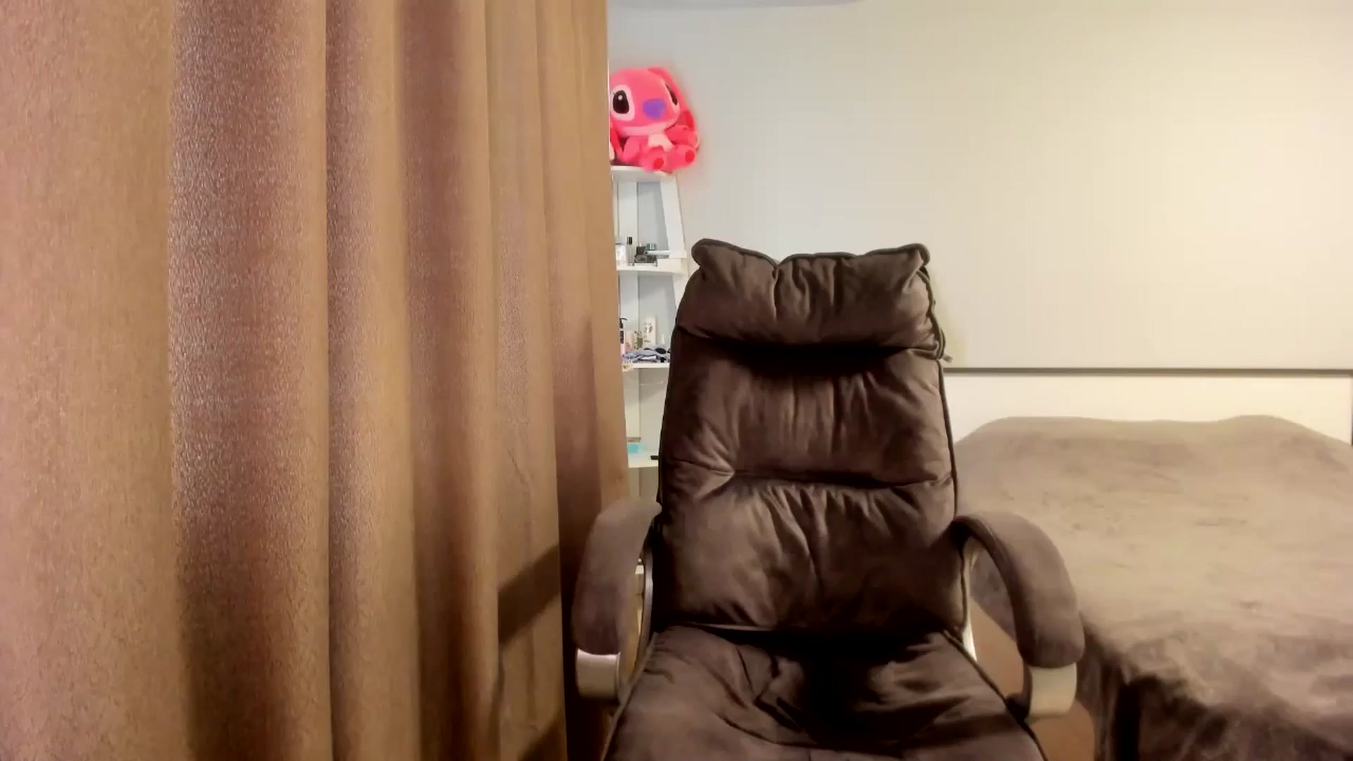Gallery image thumbnail from Iam_Sasha's myfreecams stream on, 03/18/2026, 08:46 image 11 of 20