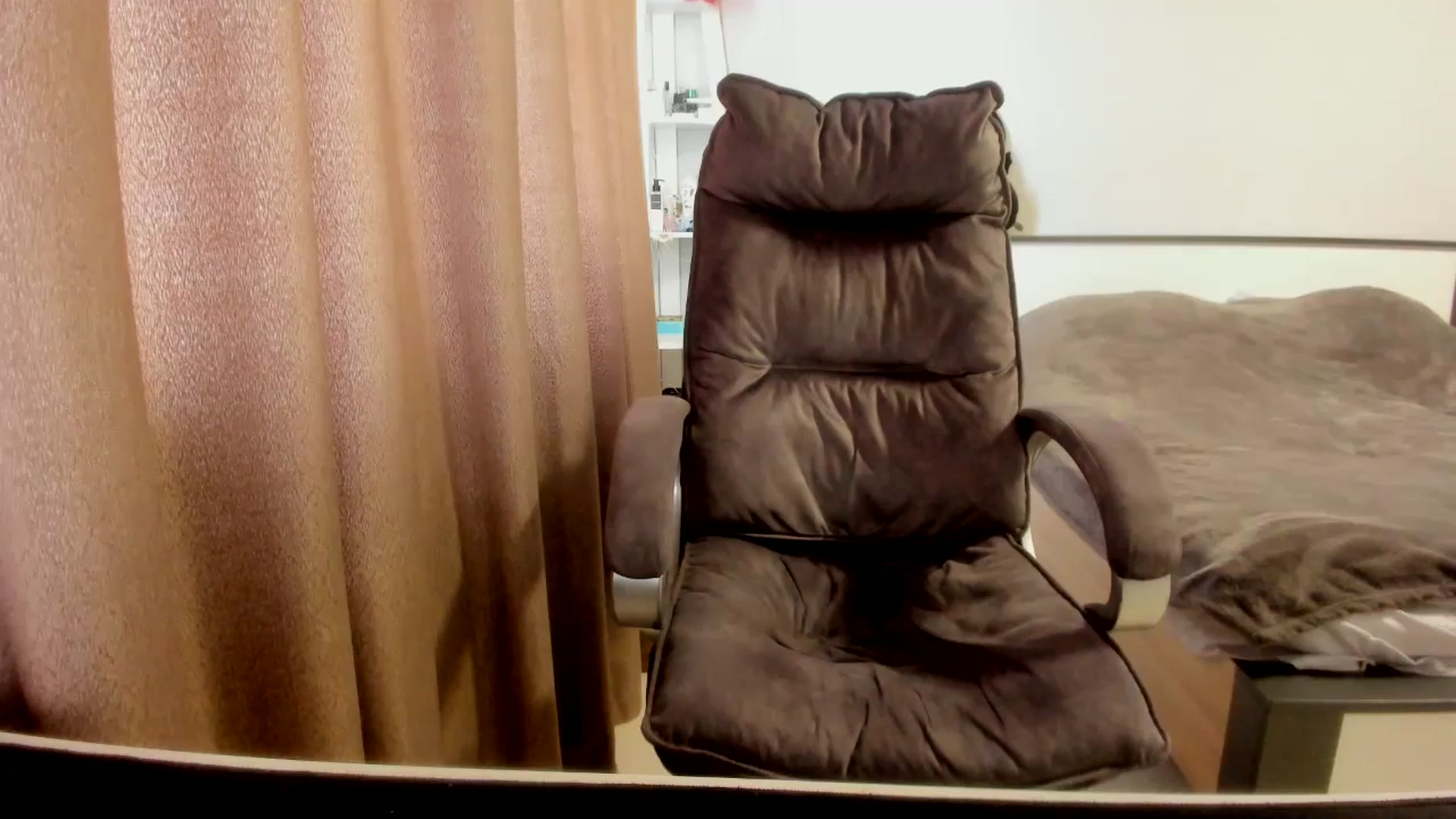 Gallery image thumbnail from Iam_Sasha's myfreecams stream on, 03/19/2026, 11:42 image 3 of 20