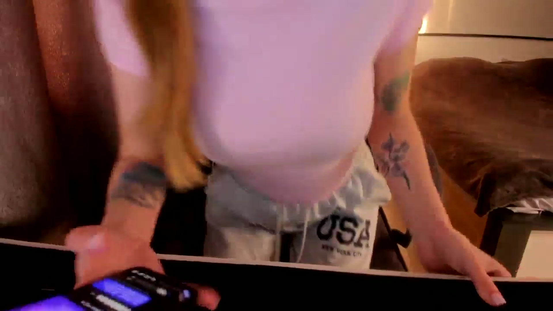 Gallery image thumbnail from Iam_Sasha's myfreecams stream on, 03/19/2026, 15:39 image 18 of 20