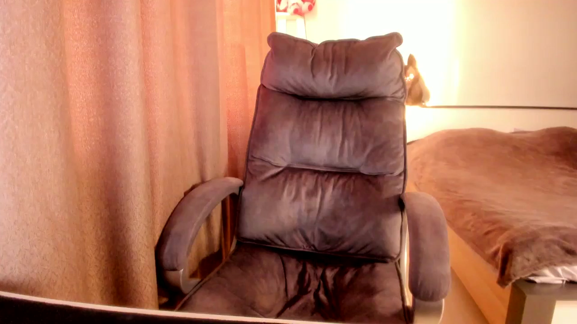 Gallery image thumbnail from Iam_Sasha's myfreecams stream on, 03/19/2026, 15:39 image 17 of 20