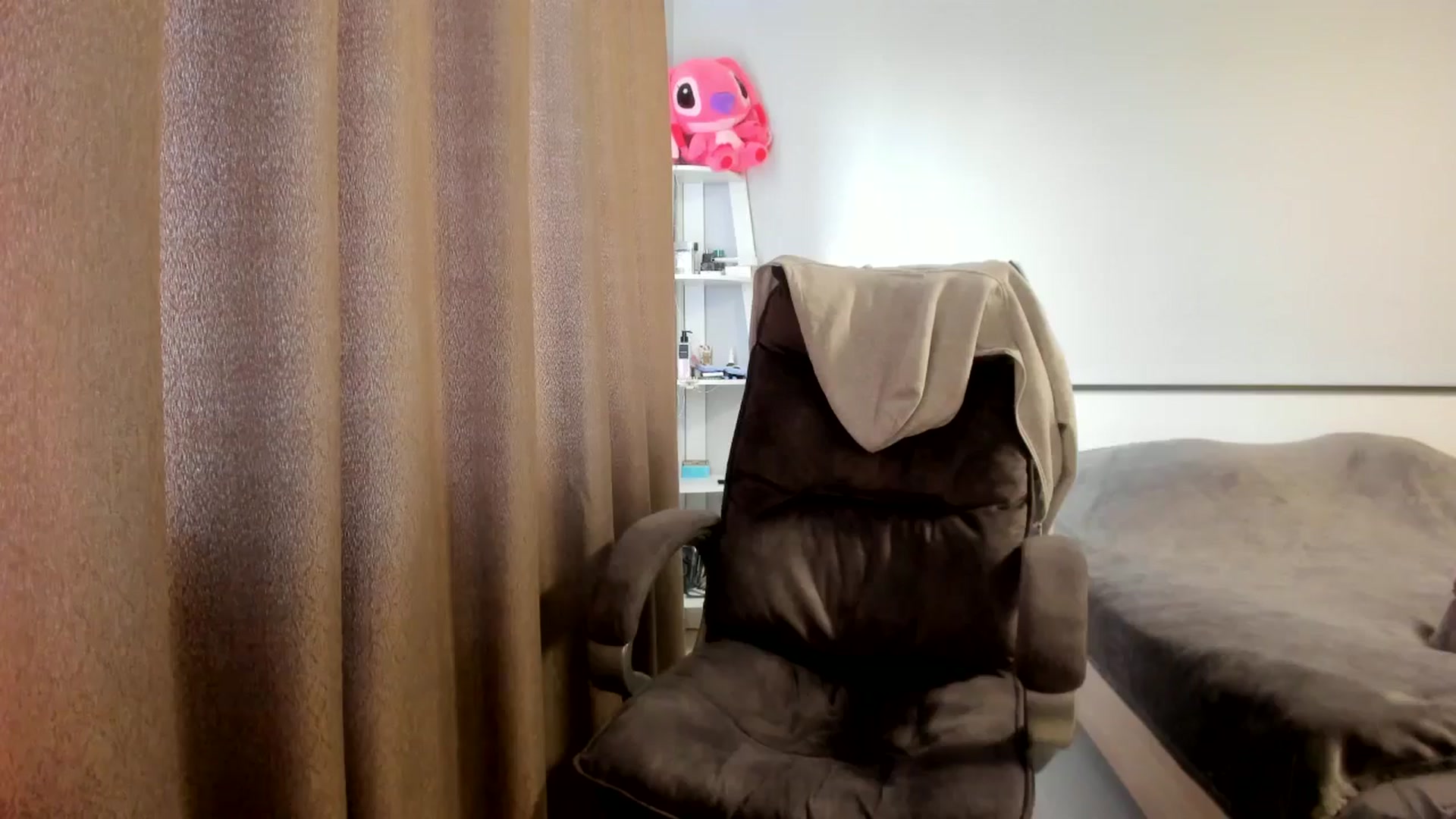 Gallery image thumbnail from Iam_Sasha's myfreecams stream on, 03/20/2026, 13:34 image 3 of 20
