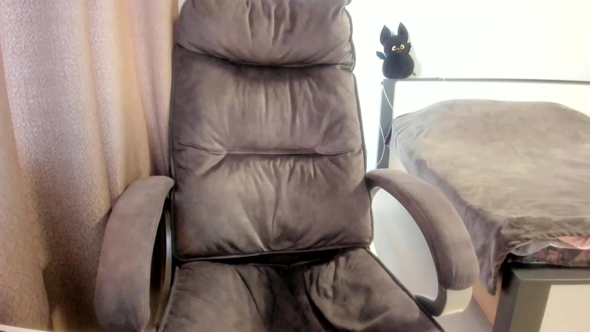 Gallery image thumbnail from Iam_Sasha's myfreecams stream on, 03/24/2026, 13:22 image 20 of 20