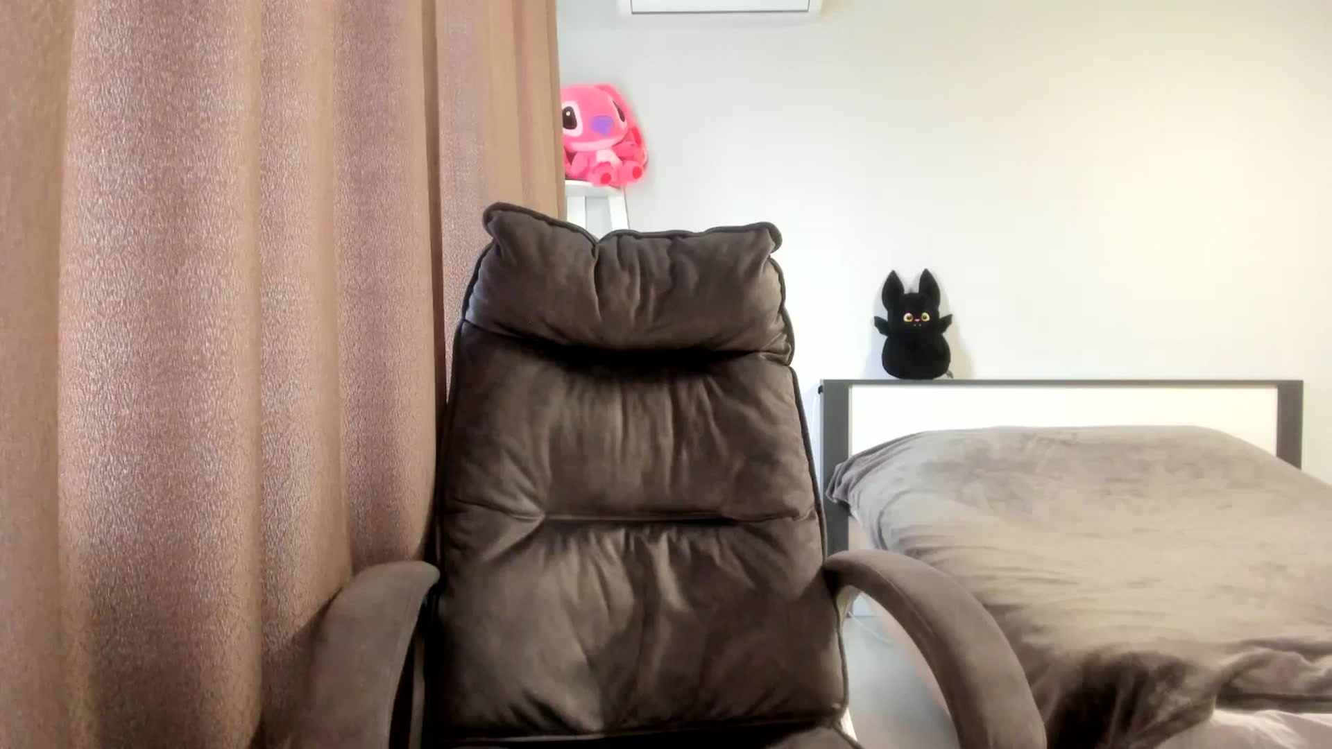 Gallery image thumbnail from Iam_Sasha's myfreecams stream on, 03/31/2026, 08:24 image 3 of 20