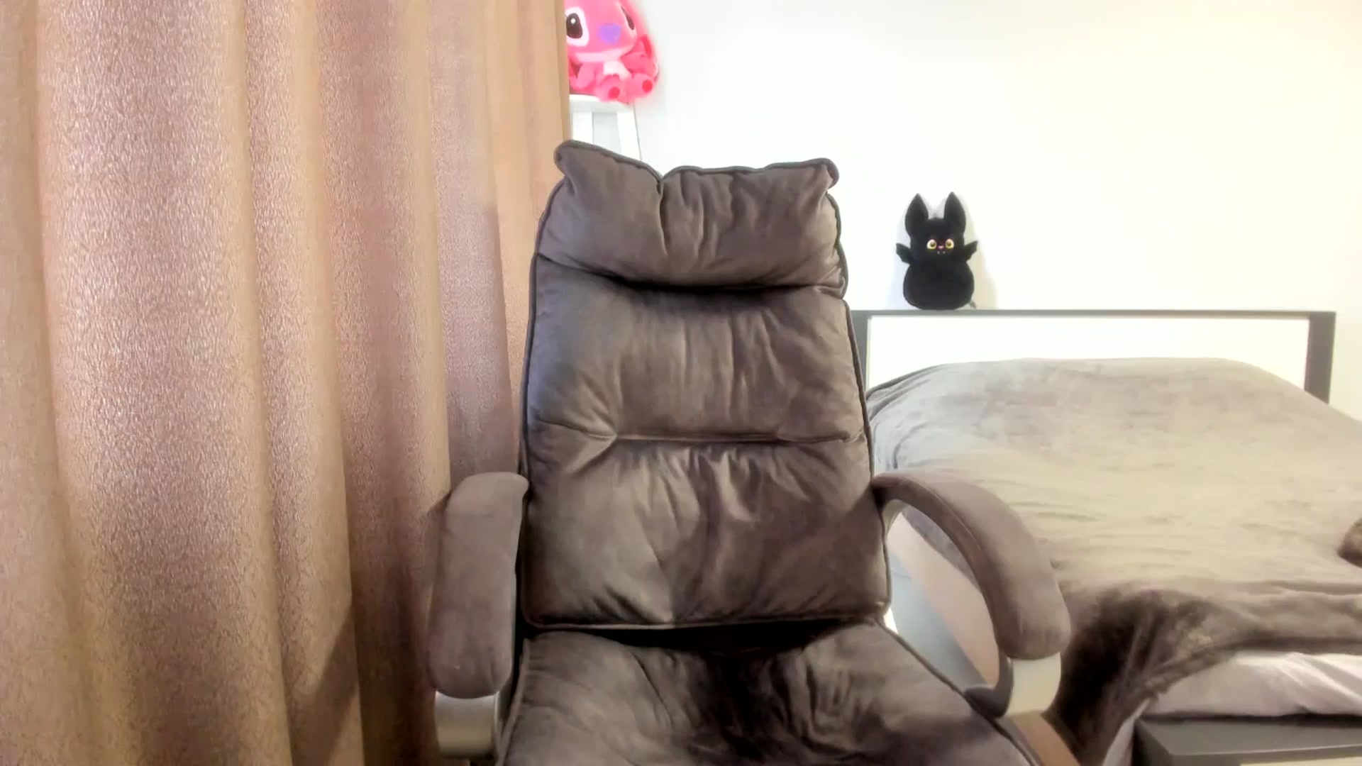 Gallery image thumbnail from Iam_Sasha's myfreecams stream on, 03/31/2026, 08:24 image 16 of 20