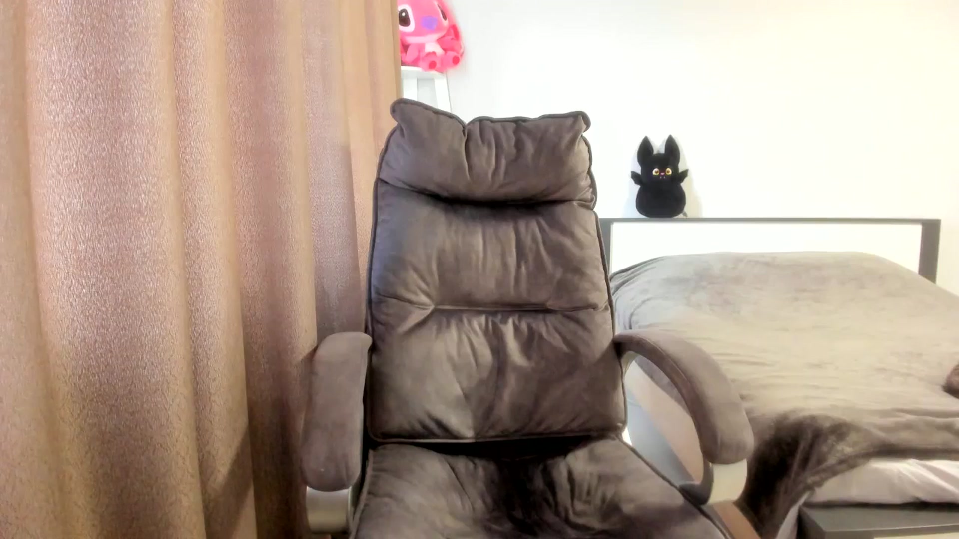 Gallery image thumbnail from Iam_Sasha's myfreecams stream on, 03/31/2026, 08:24 image 12 of 20