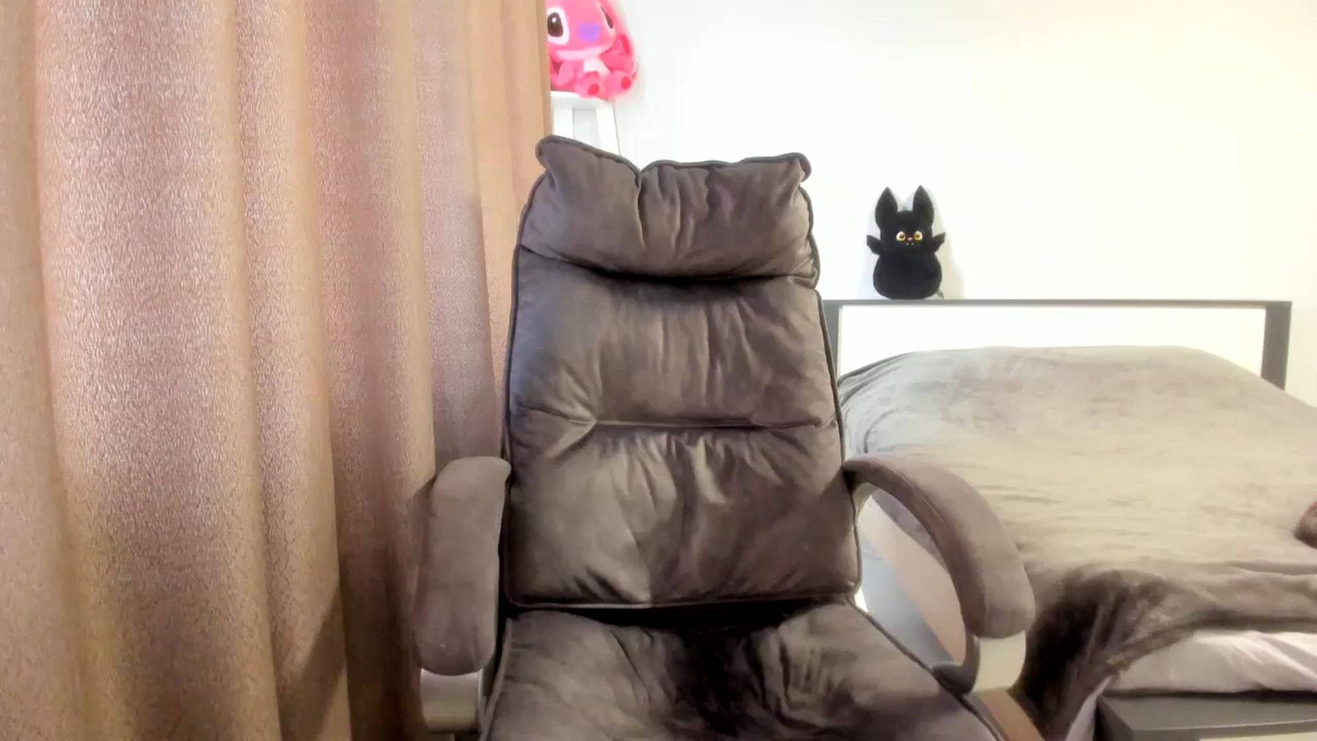Gallery image thumbnail from Iam_Sasha's myfreecams stream on, 03/31/2026, 08:24 image 15 of 20