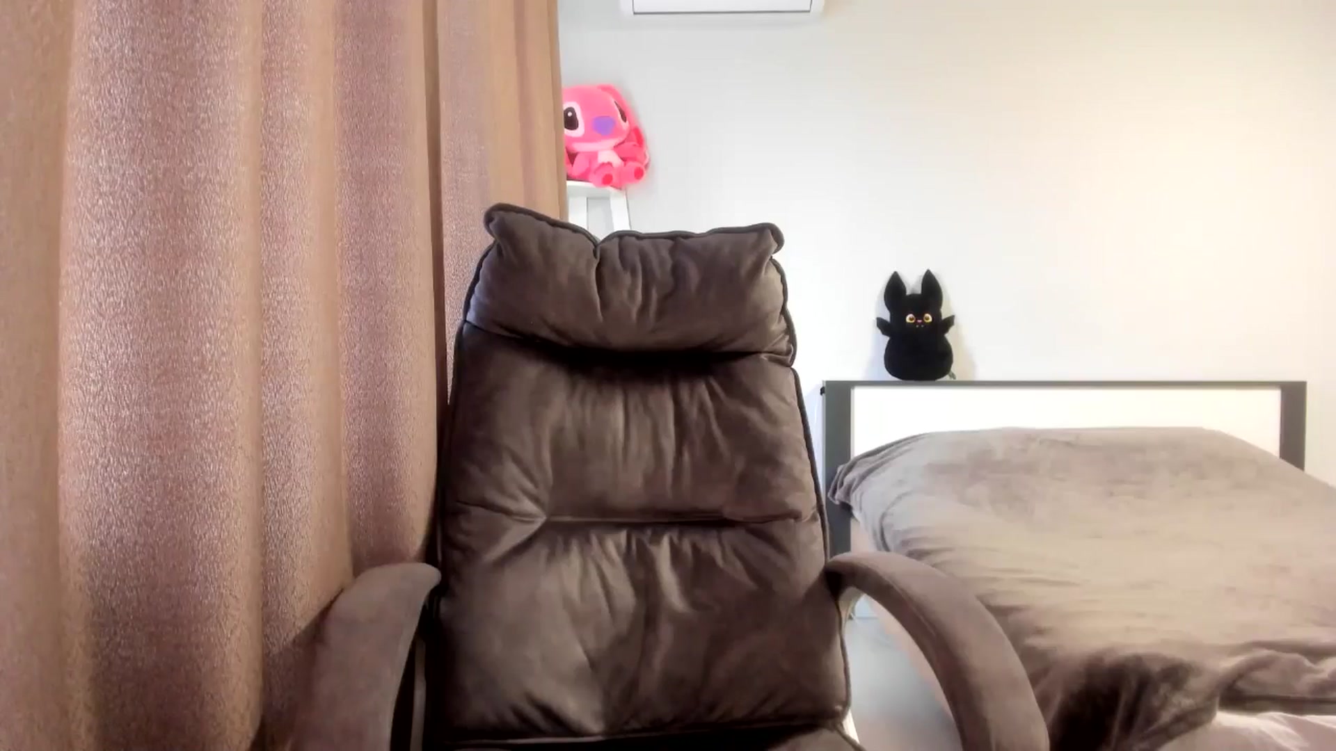 Gallery image thumbnail from Iam_Sasha's myfreecams stream on, 03/31/2026, 08:24 image 2 of 20