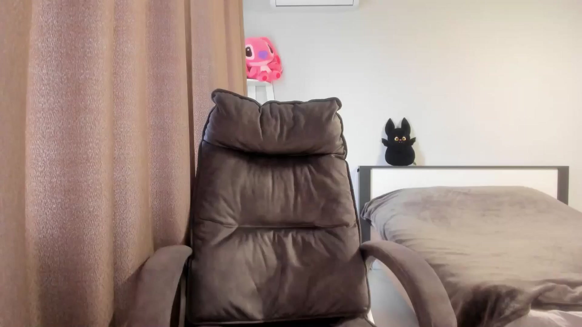 Gallery image thumbnail from Iam_Sasha's myfreecams stream on, 03/31/2026, 08:24 image 1 of 20