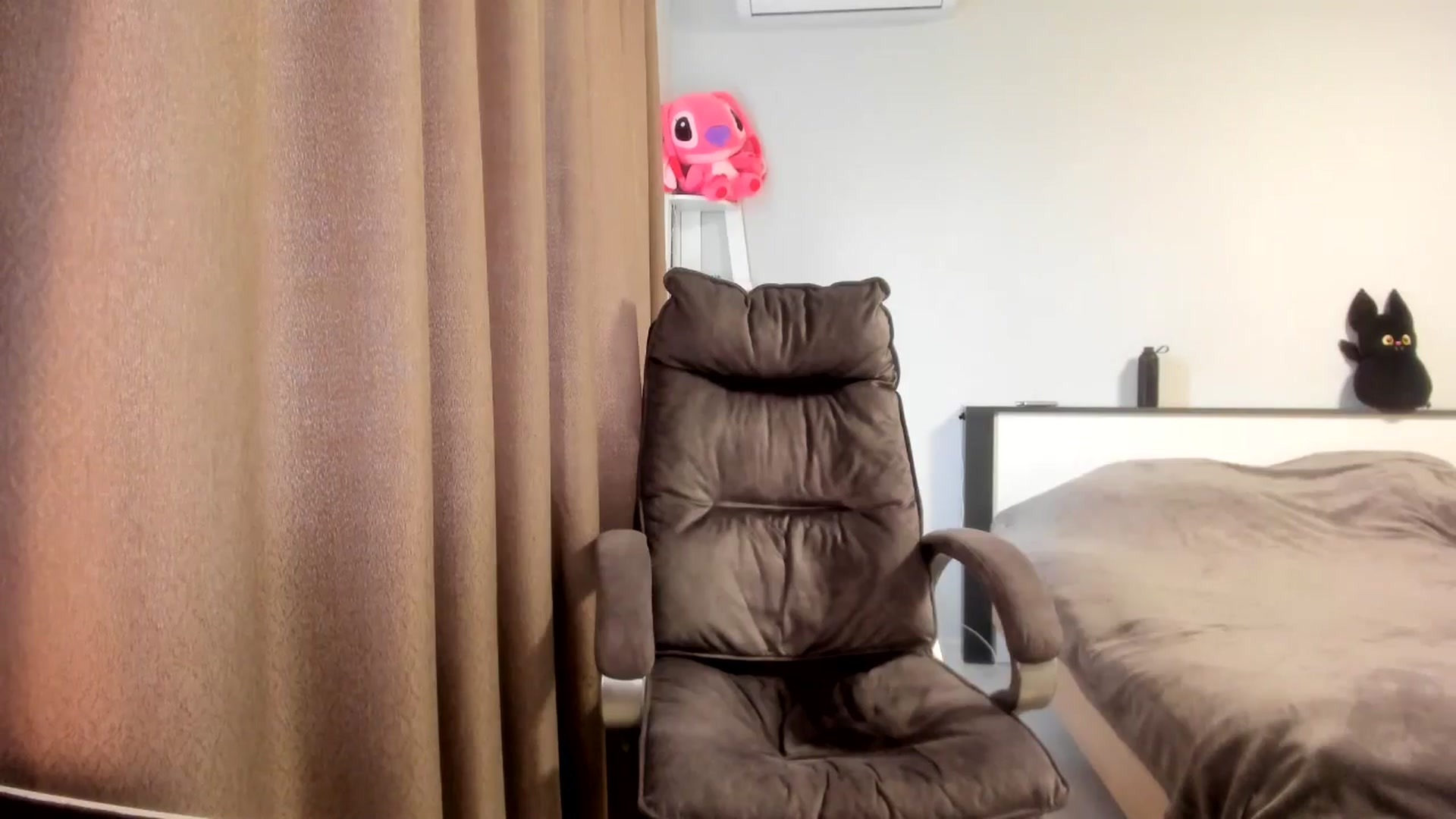 Gallery image thumbnail from Iam_Sasha's myfreecams stream on, 04/06/2026, 12:42 image 13 of 20