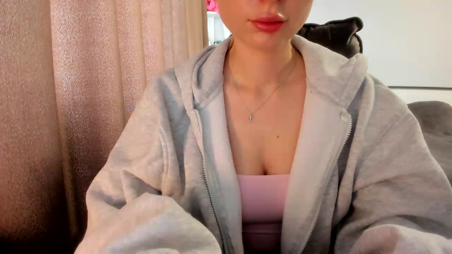 Gallery image thumbnail from Iam_Sasha's myfreecams stream on, 05/12/2026, 10:09 image 8 of 20