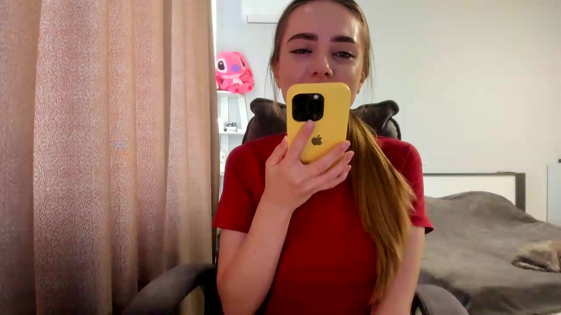 Gallery image thumbnail from Iam_Sasha's myfreecams stream on, 05/26/2026, 12:00 image 17 of 20