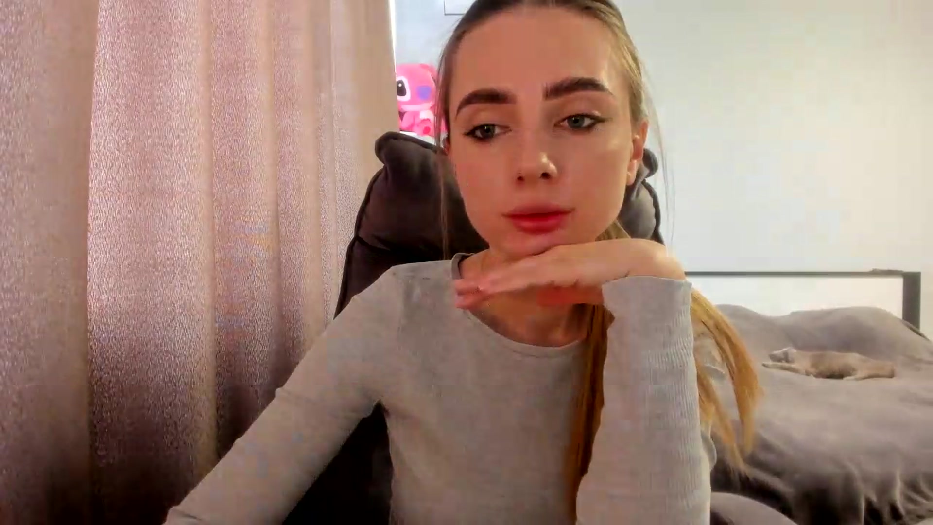 Gallery image thumbnail from Iam_Sasha's myfreecams stream on, 05/29/2026, 09:55 image 3 of 20