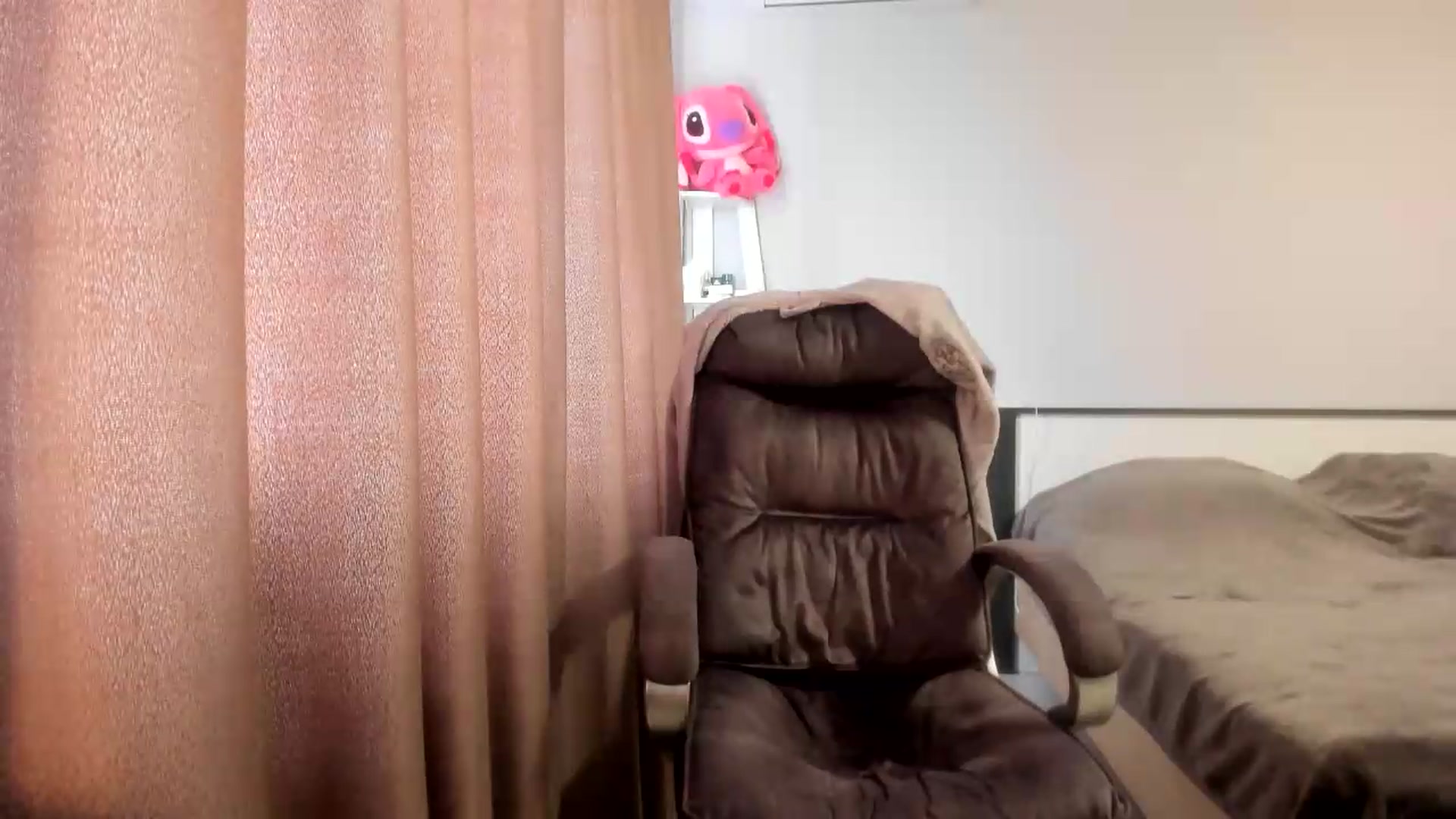 Gallery image thumbnail from Iam_Sasha's myfreecams stream on, 06/03/2026, 11:28 image 3 of 20