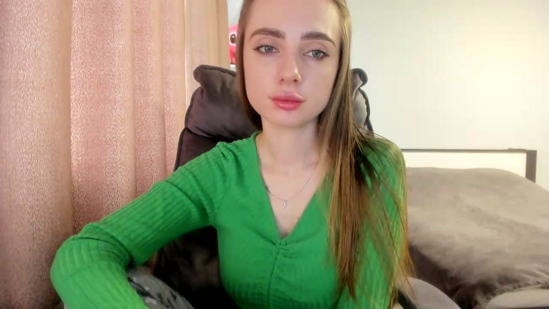 Gallery image thumbnail from Iam_Sasha's myfreecams stream on, 06/04/2026, 06:57 image 18 of 20