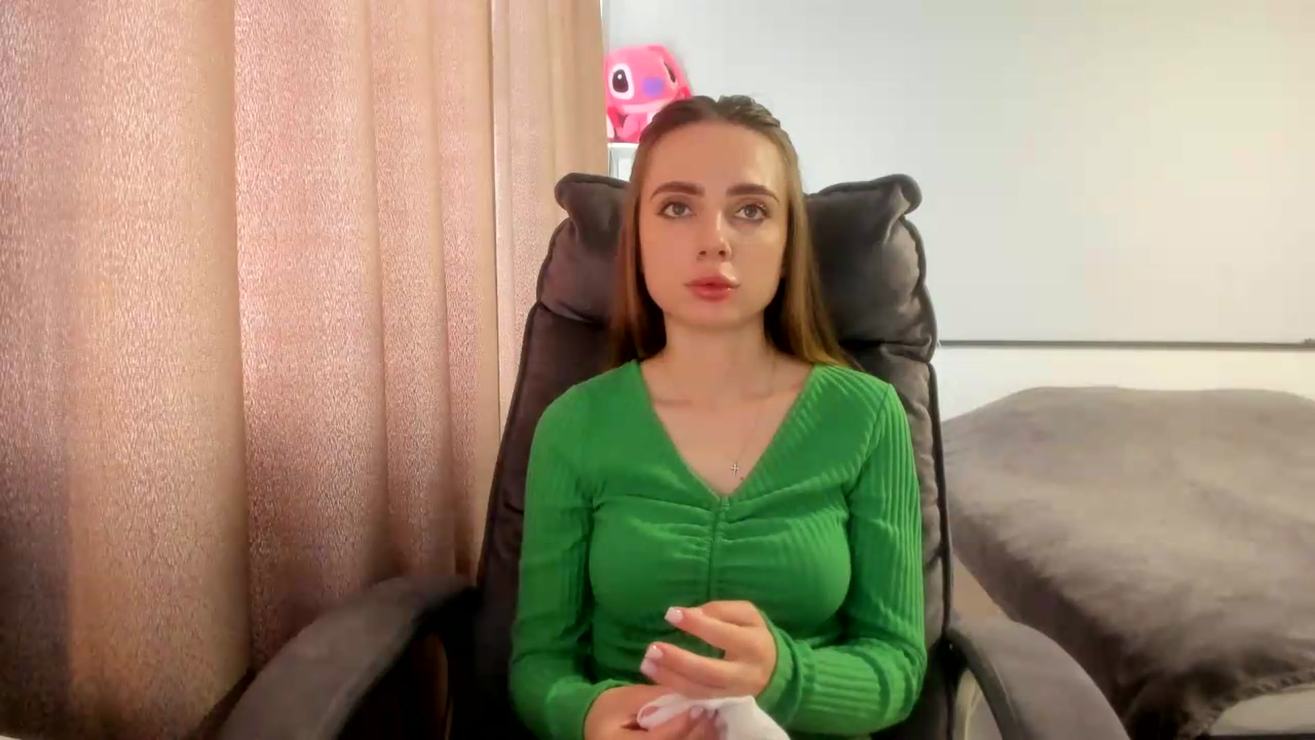 Gallery image thumbnail from Iam_Sasha's myfreecams stream on, 06/04/2026, 07:55 image 16 of 20