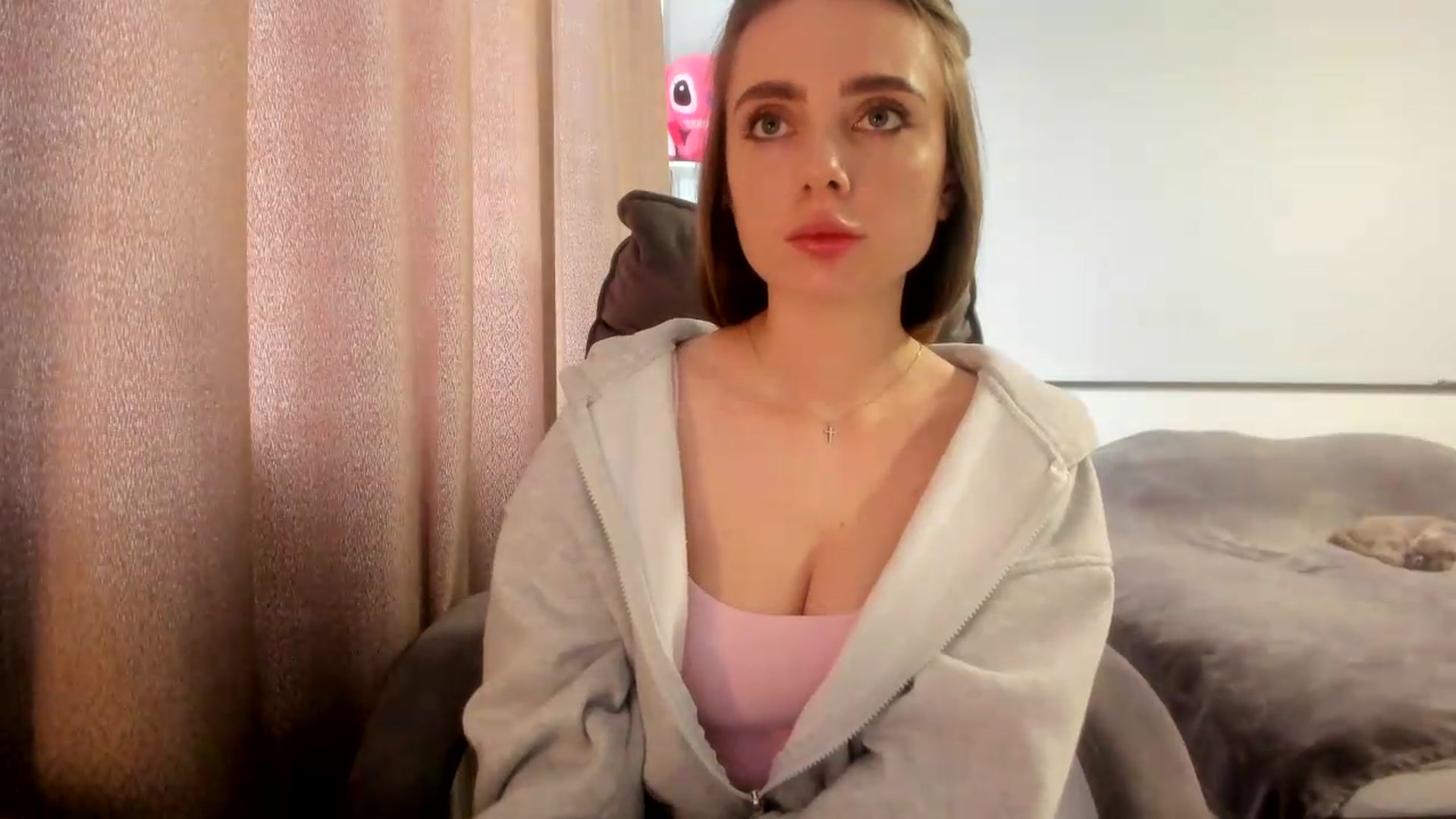 Gallery image thumbnail from Iam_Sasha's myfreecams stream on, 06/04/2026, 14:05 image 12 of 20