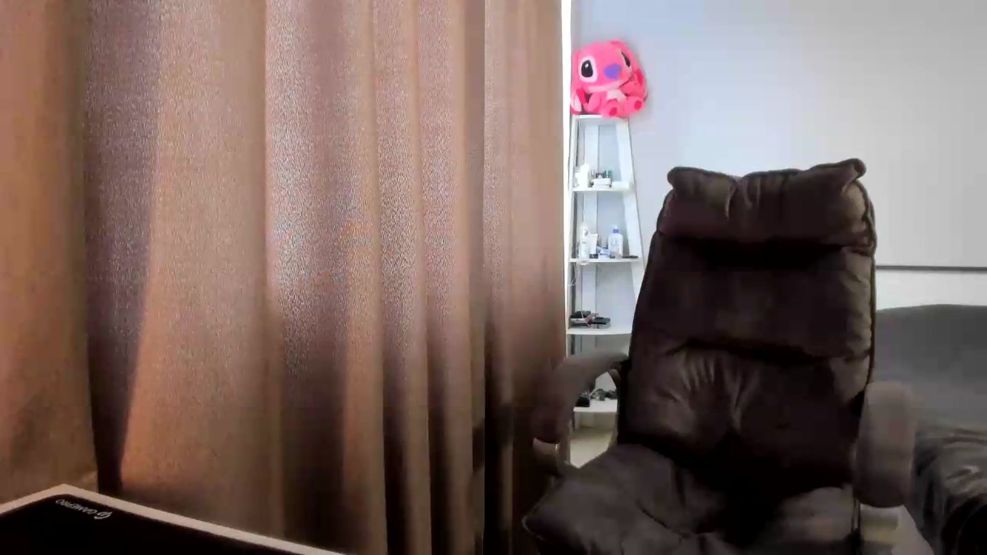Gallery image thumbnail from Iam_Sasha's myfreecams stream on, 06/11/2026, 12:11 image 11 of 20