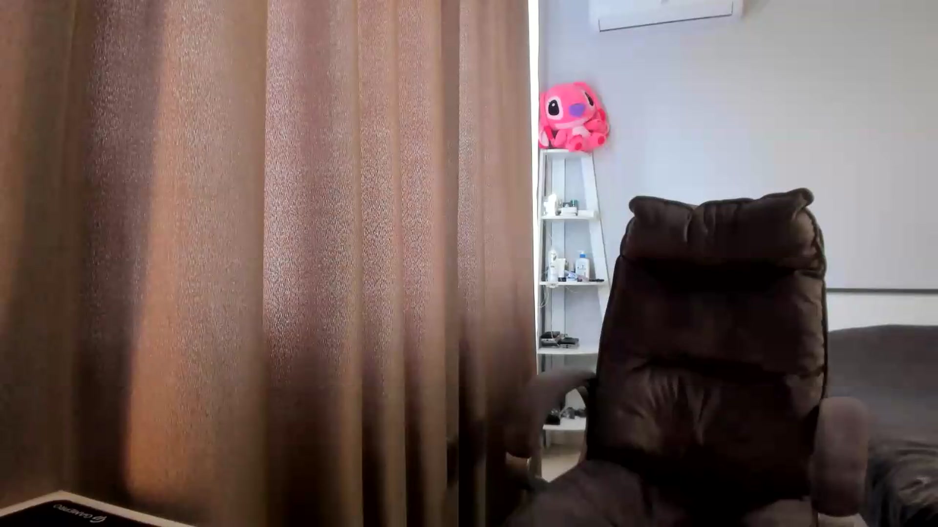 Gallery image thumbnail from Iam_Sasha's myfreecams stream on, 06/11/2026, 12:11 image 8 of 20