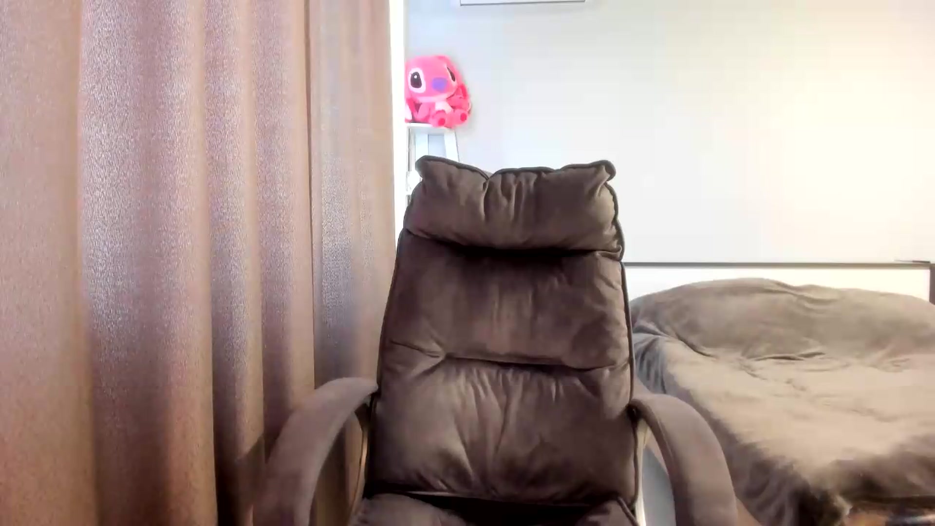 Gallery image thumbnail from Iam_Sasha's myfreecams stream on, 06/12/2026, 09:25 image 3 of 20