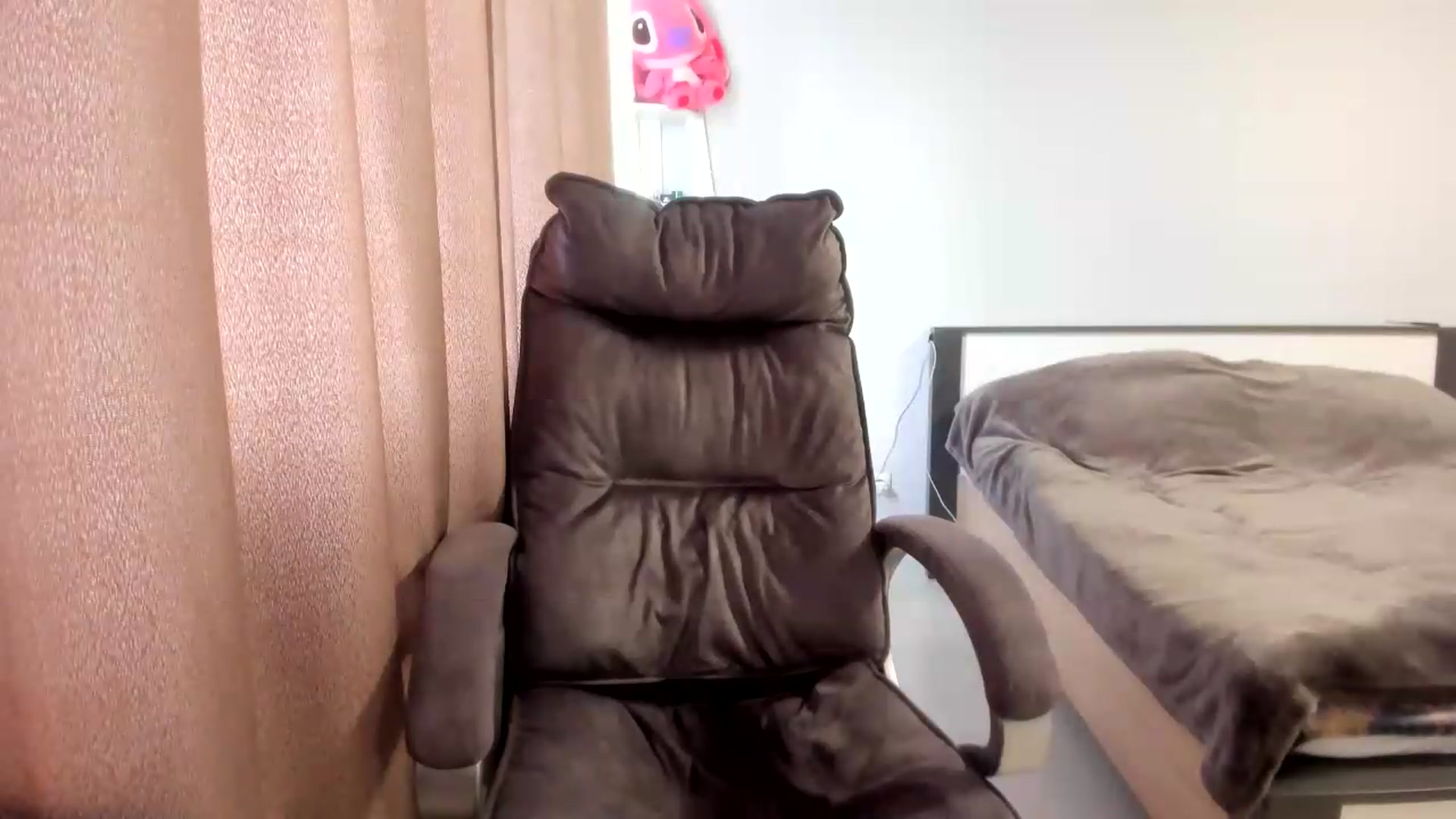Gallery image thumbnail from Iam_Sasha's myfreecams stream on, 06/12/2026, 12:14 image 12 of 20