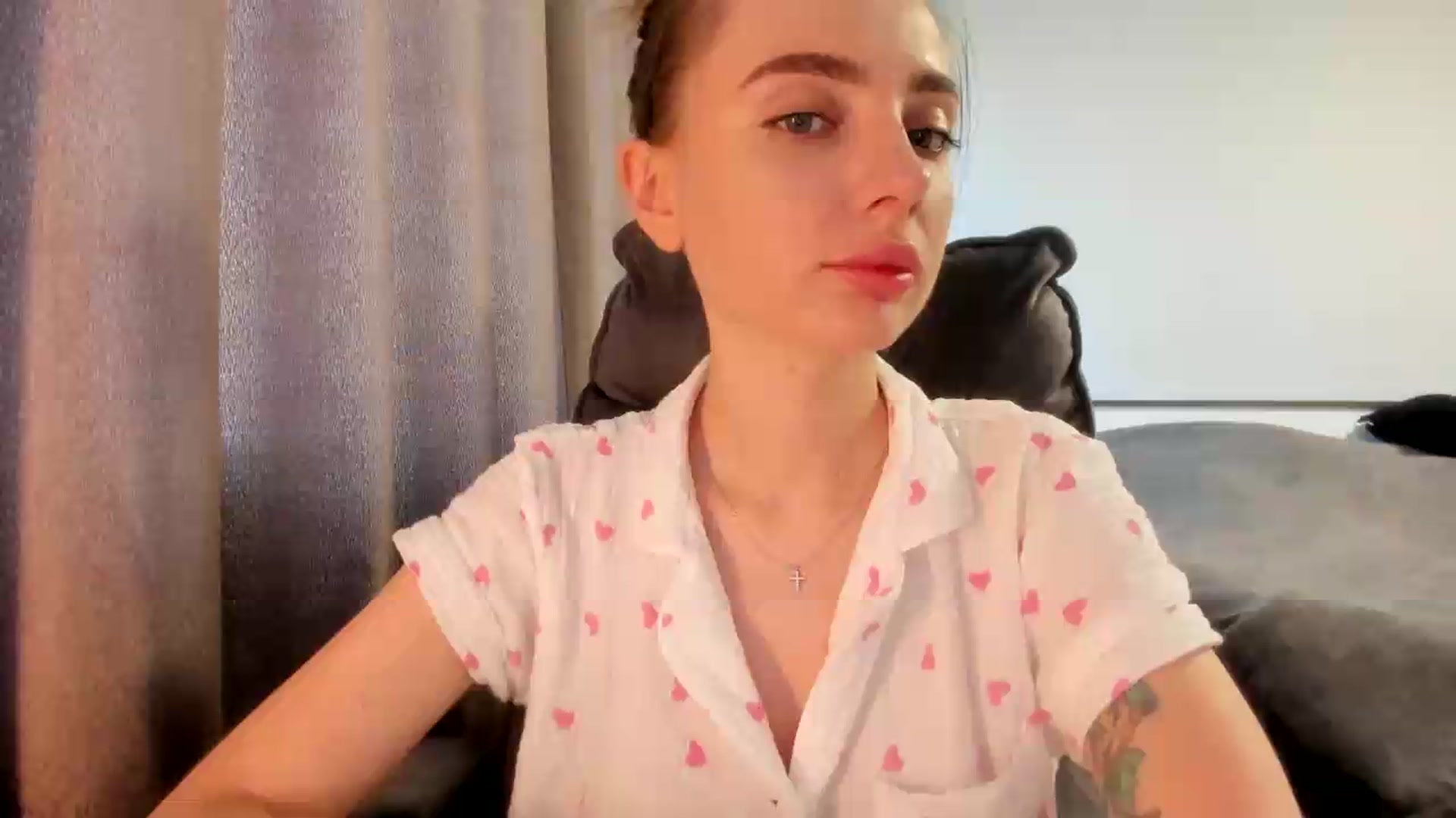 Gallery image thumbnail from Iam_Sasha's myfreecams stream on, 06/22/2026, 08:22 image 1 of 20