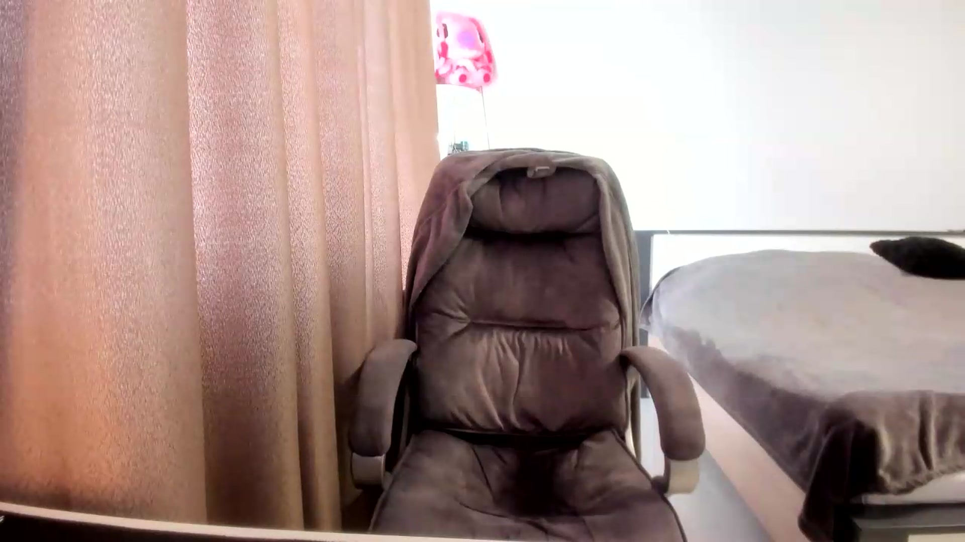 Gallery image thumbnail from Iam_Sasha's myfreecams stream on, 06/24/2026, 12:48 image 15 of 20