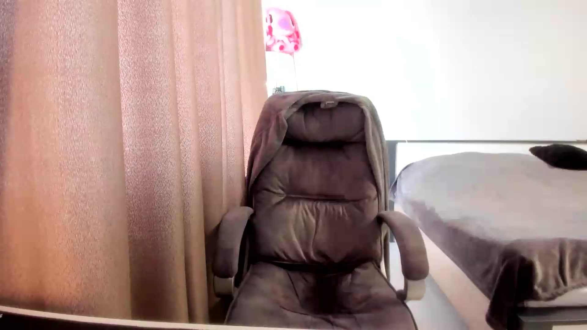 Gallery image thumbnail from Iam_Sasha's myfreecams stream on, 06/24/2026, 12:48 image 16 of 20