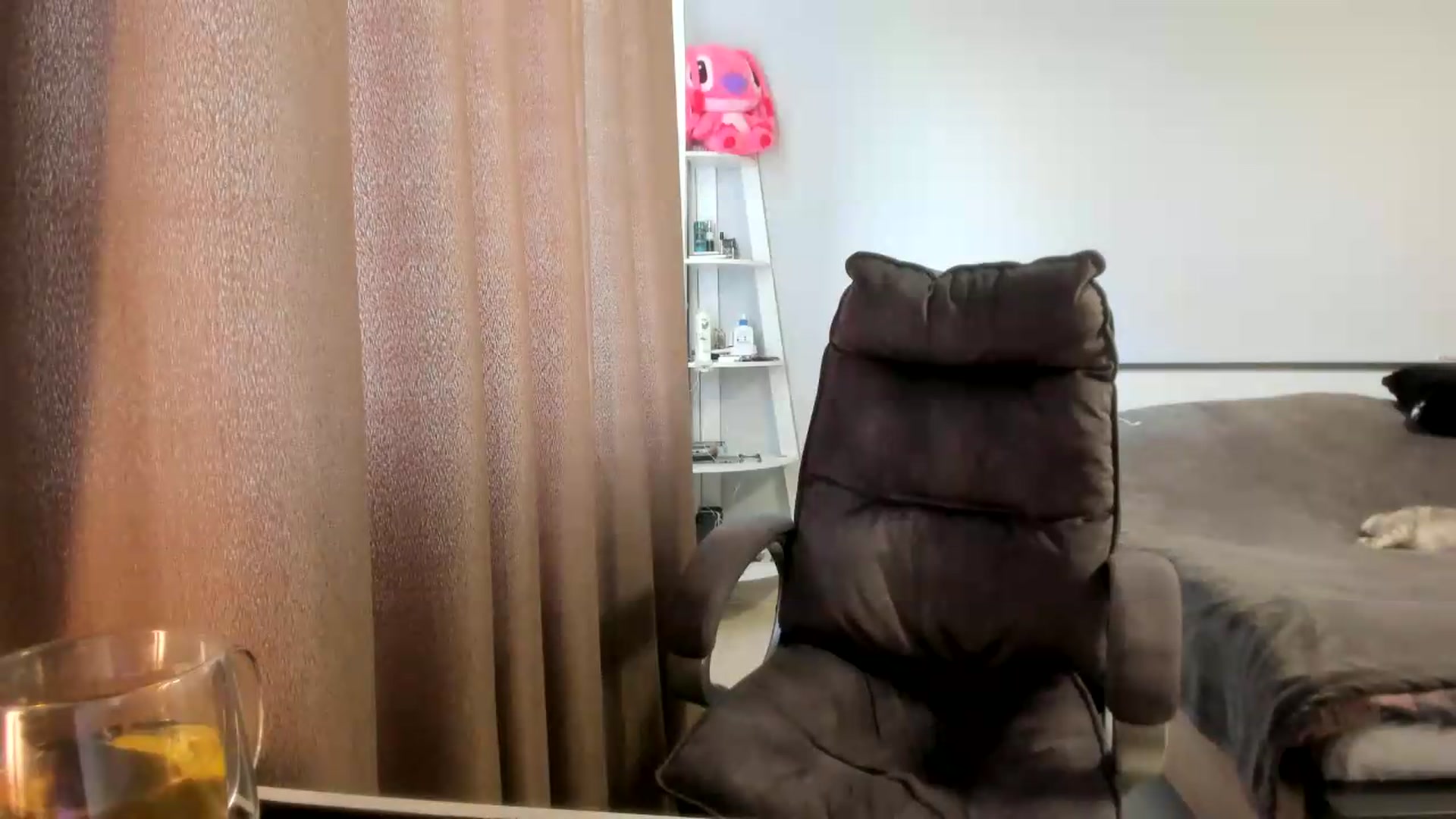 Gallery image thumbnail from Iam_Sasha's myfreecams stream on, 06/25/2026, 11:16 image 9 of 20