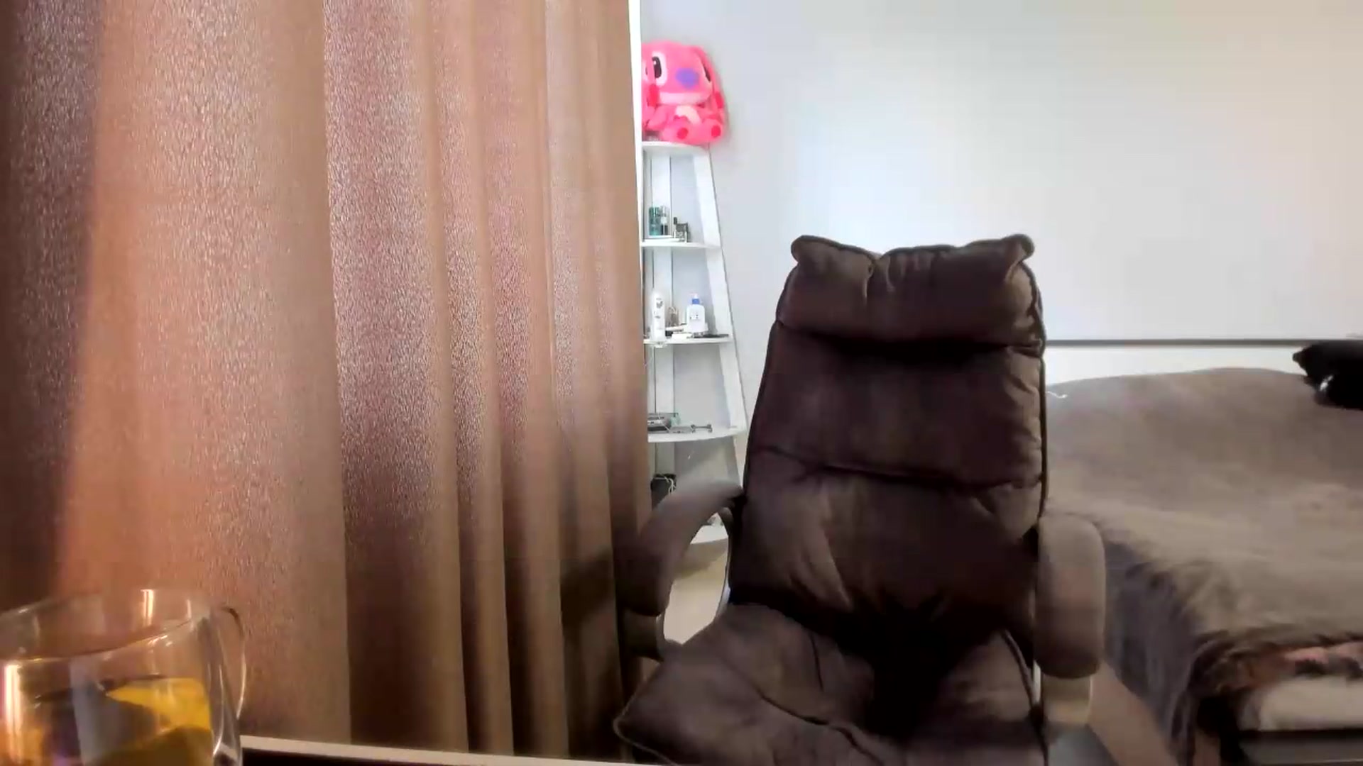 Gallery image thumbnail from Iam_Sasha's myfreecams stream on, 06/25/2026, 11:16 image 12 of 20