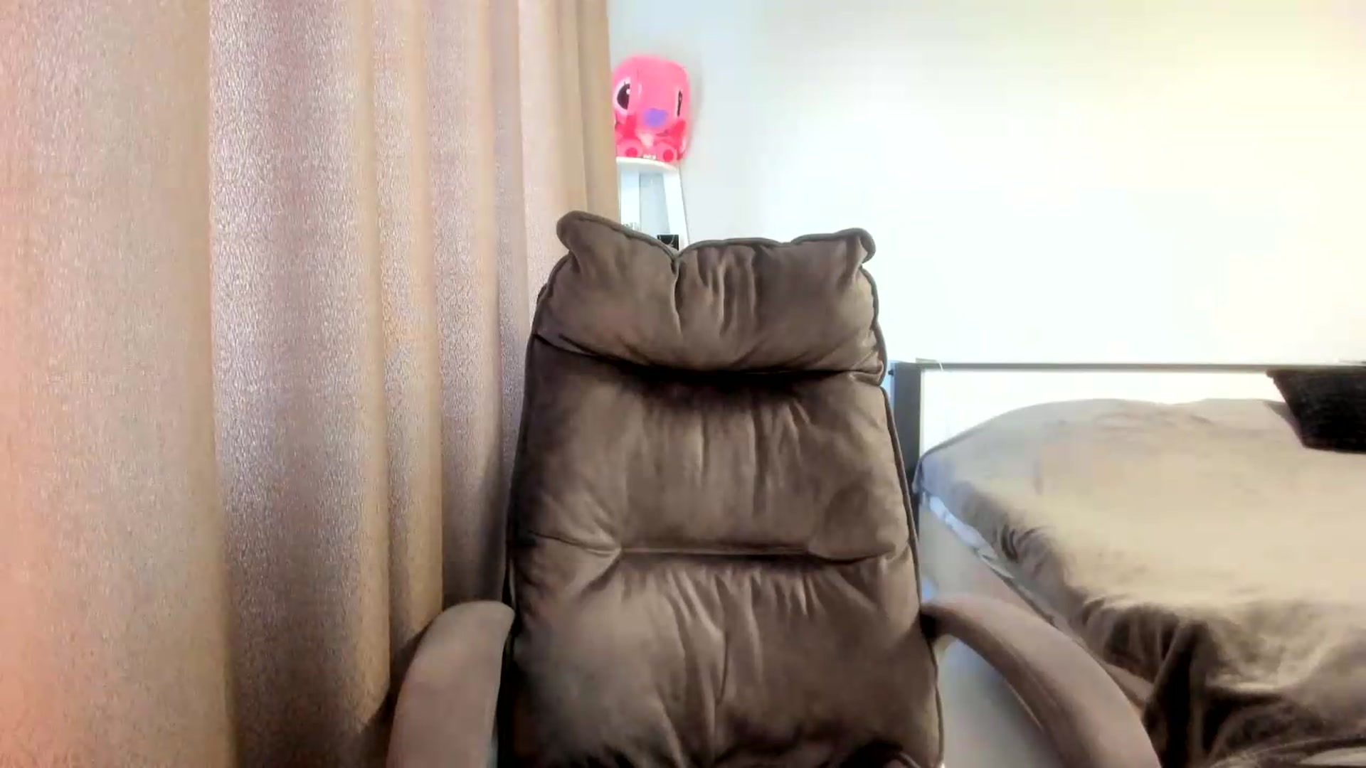 Gallery image thumbnail from Iam_Sasha's myfreecams stream on, 06/29/2026, 09:24 image 12 of 20