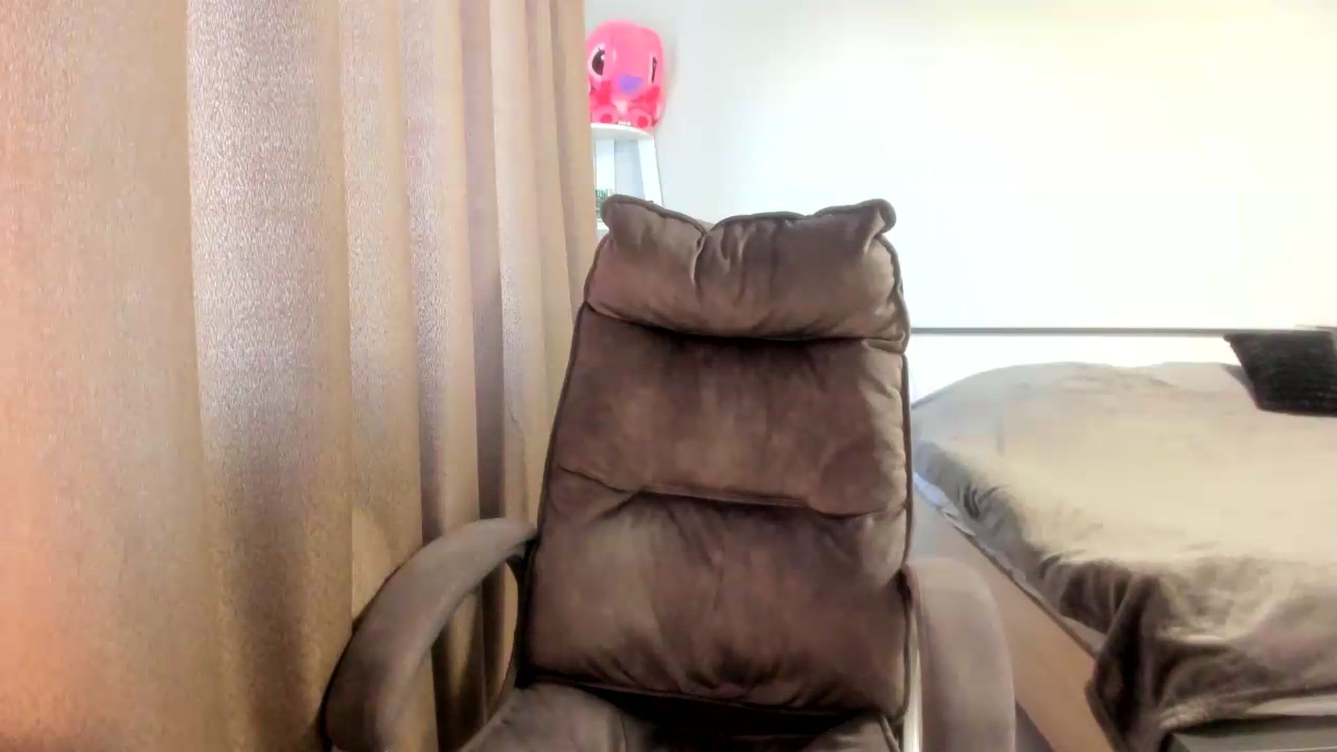 Gallery image thumbnail from Iam_Sasha's myfreecams stream on, 06/29/2026, 09:24 image 3 of 20