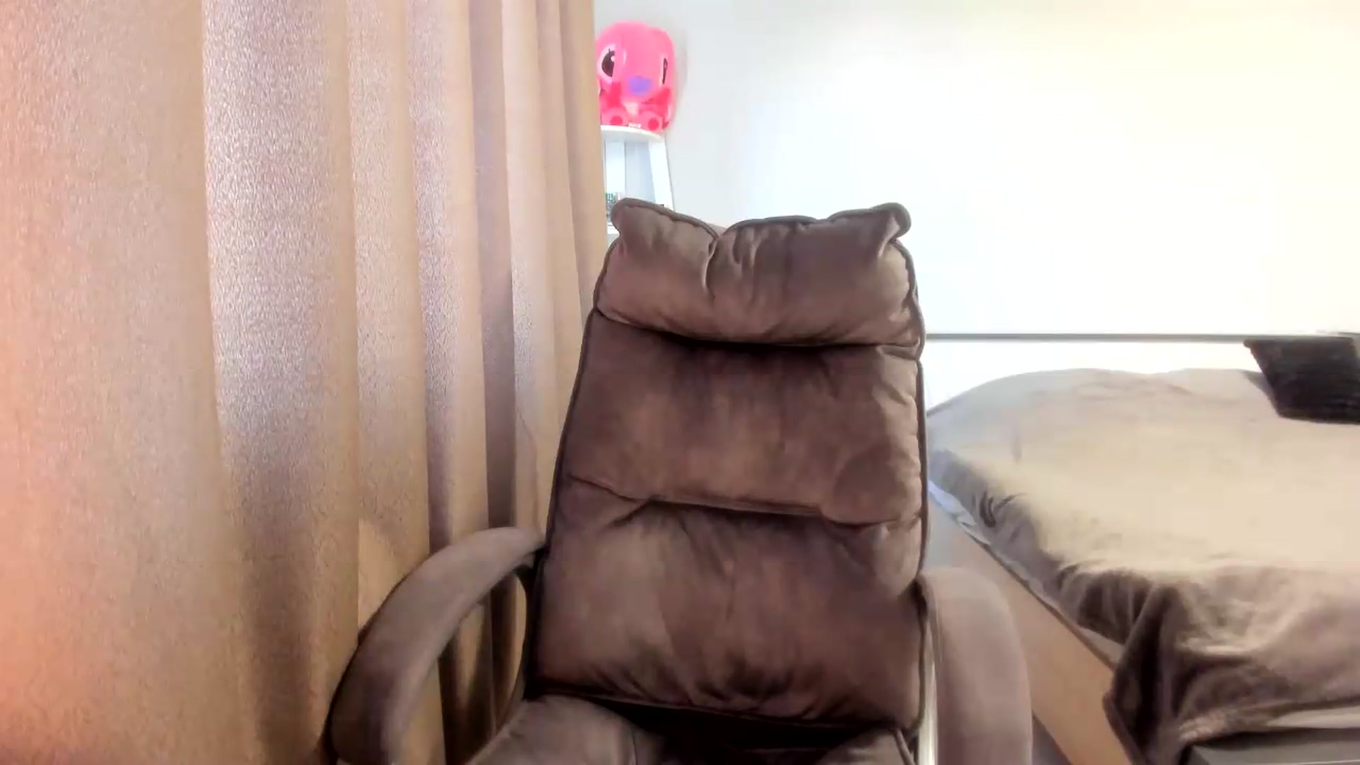 Gallery image thumbnail from Iam_Sasha's myfreecams stream on, 06/29/2026, 09:24 image 2 of 20