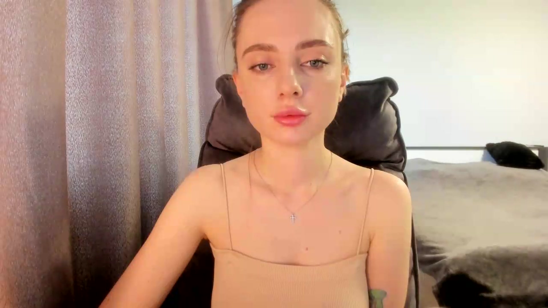 Gallery image thumbnail from Iam_Sasha's myfreecams stream on, 07/01/2026, 08:29 image 18 of 20